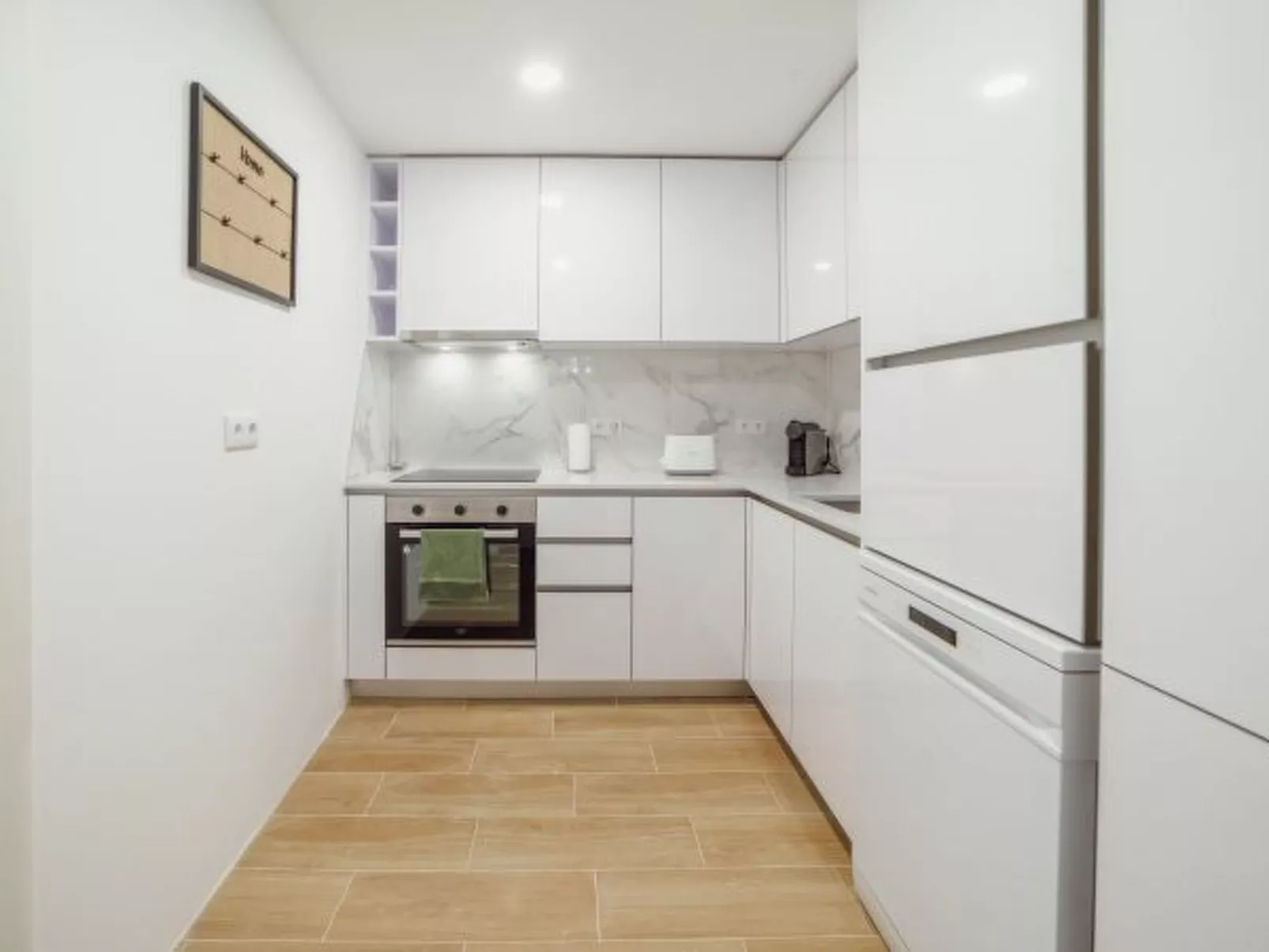 LAPA STYLISH APARTMENT A by VACATIONY - Drinnen