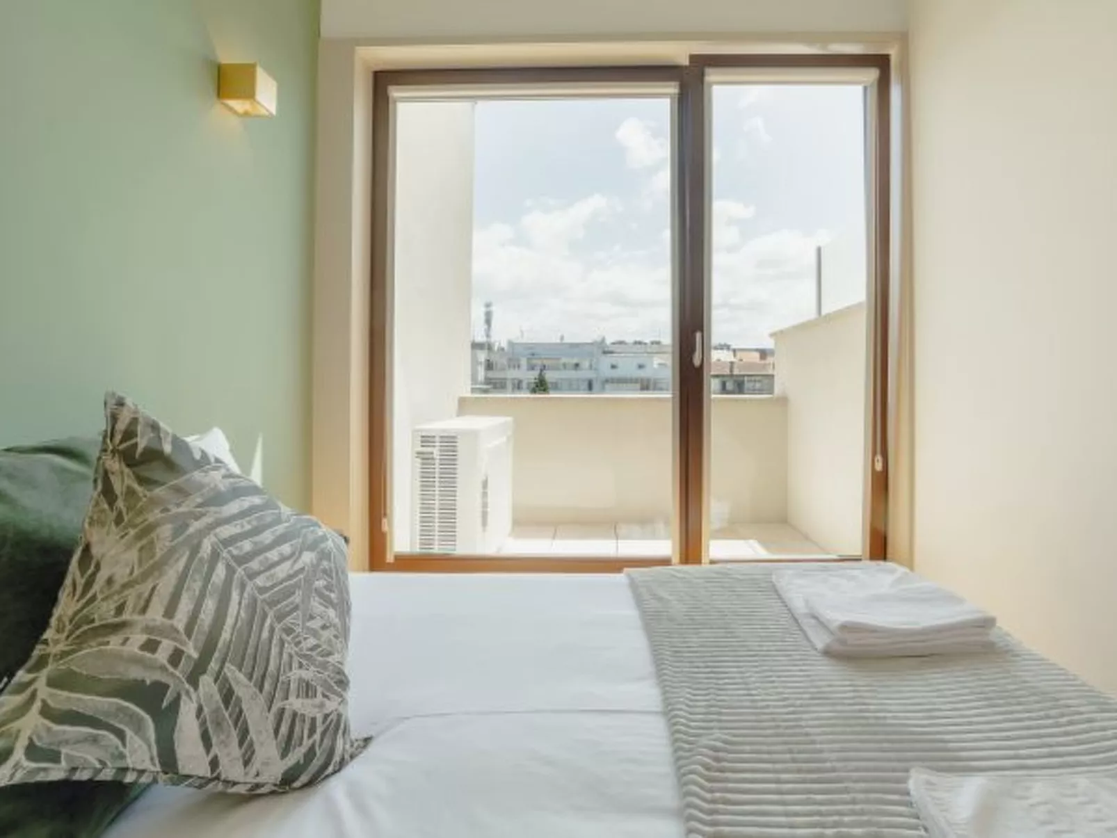 LEGACY OPORTO PREMIUM APARTMENT I by VACATIONY - Inside