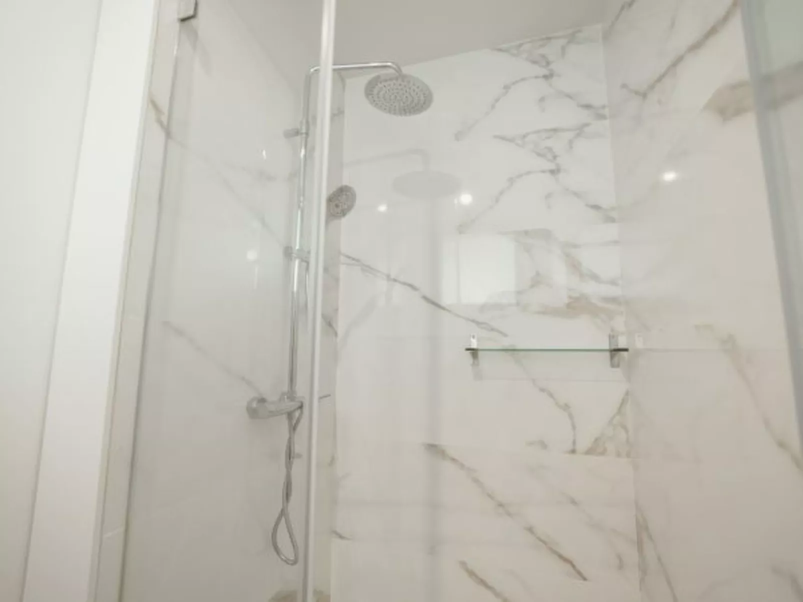 CARMO RESIDENCE PORTO - S. ANTONIO by VACATIONY - Dedans