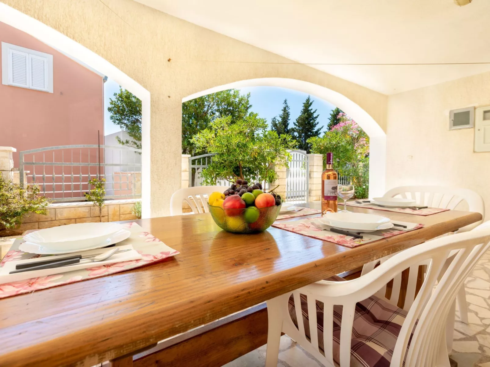 Wohnung "Maya S" mit Terrasse - Draußen