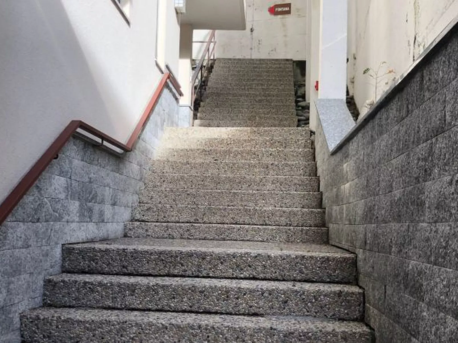 Wake up to the Matterhorn - Outside