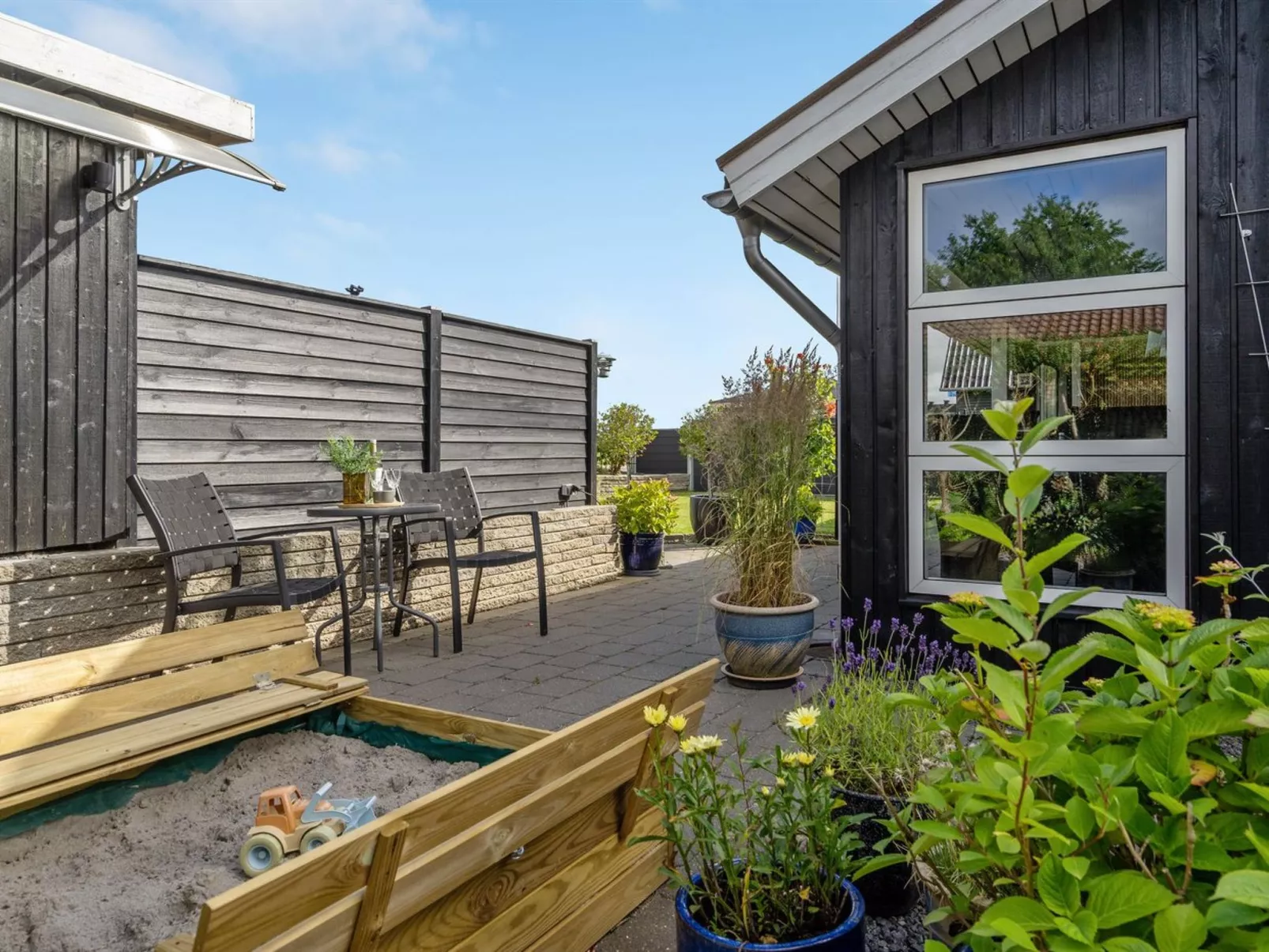 "Kei" - 75m from the sea - Draußen