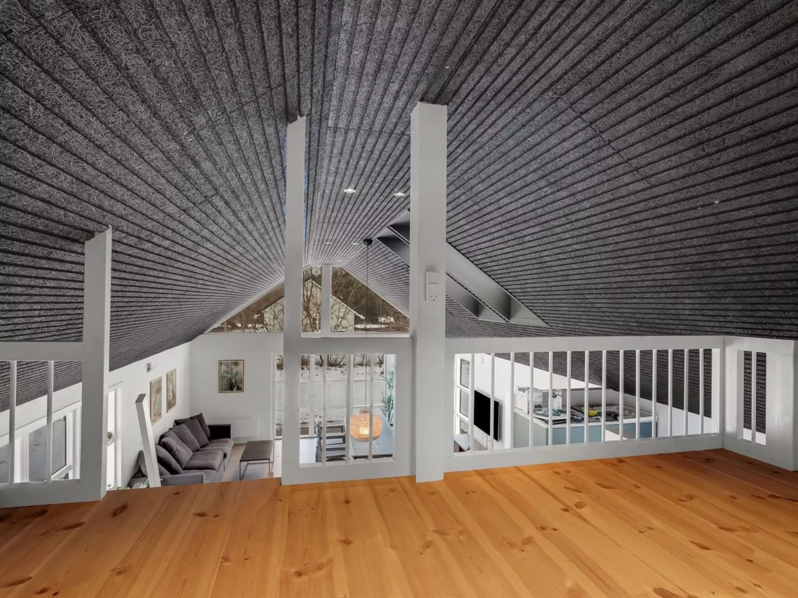 "Haghbarth" - 400m from the sea - Inside