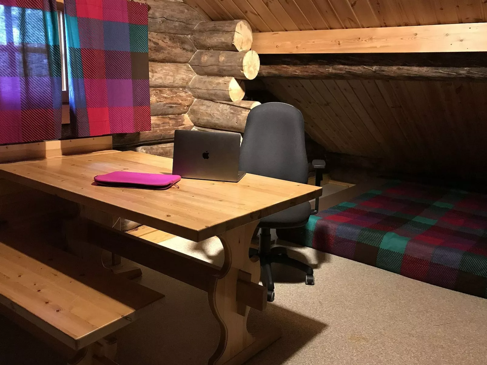 Kiilopalkinen - Drinnen