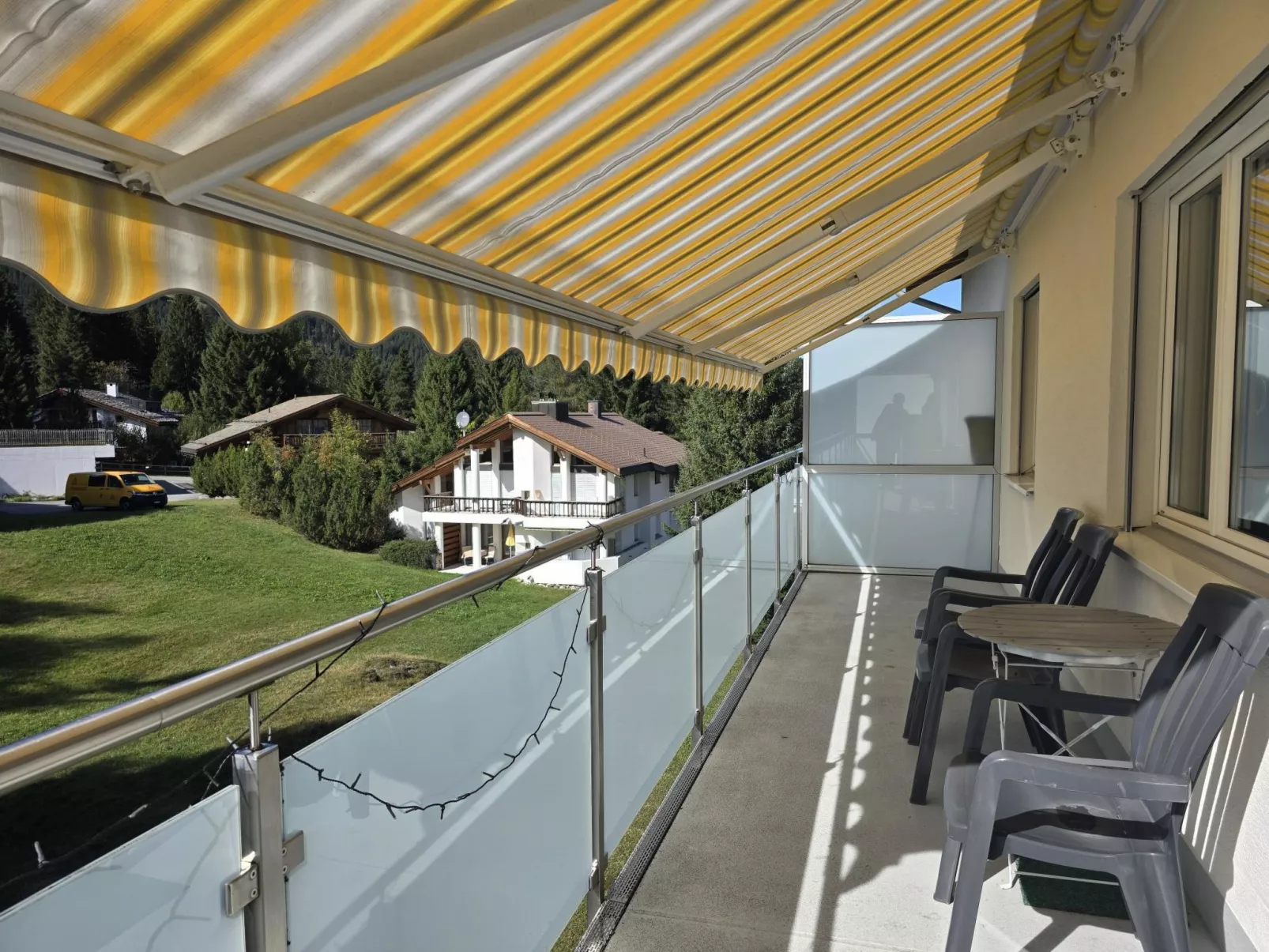 Ferienwohnung Montana/Staub - Dedans