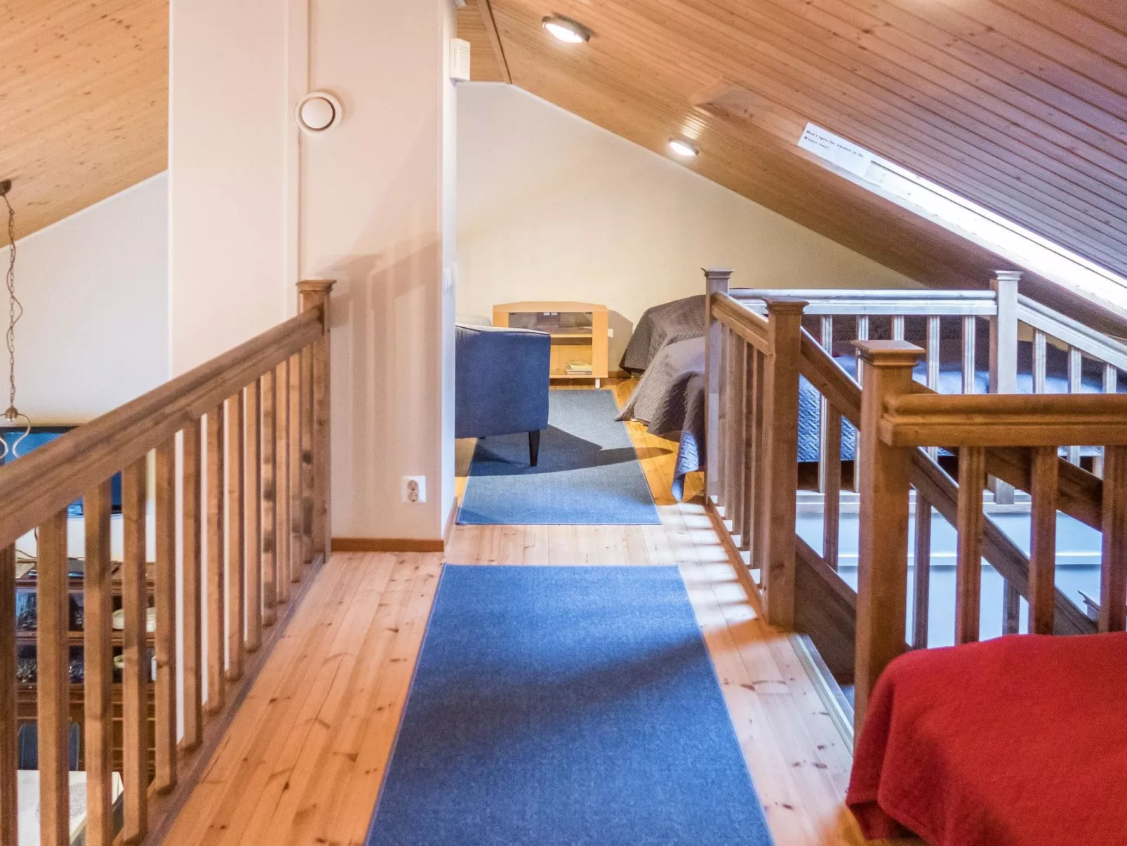 Vuokatin tähti - Inside