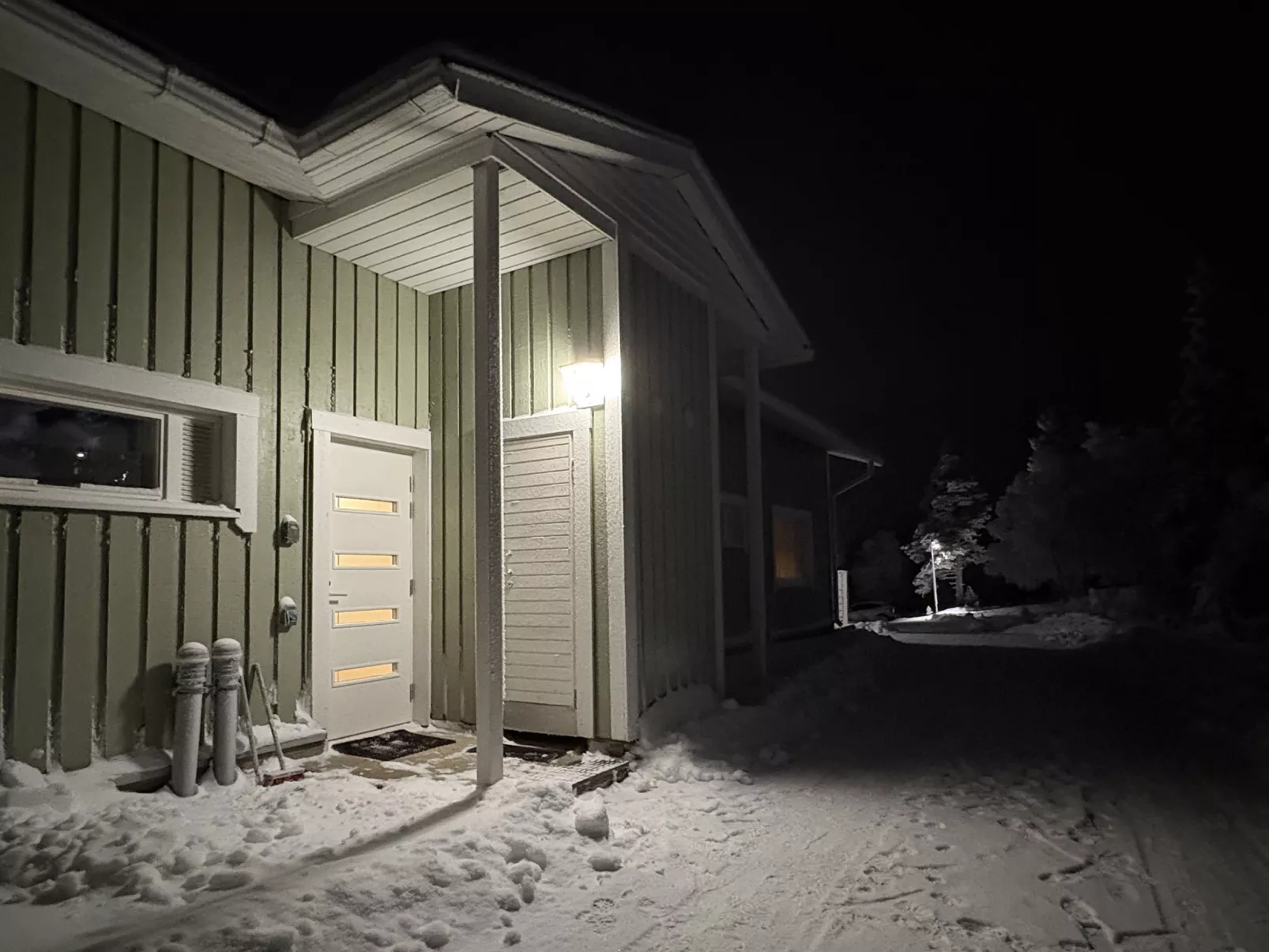 Lumikeidas - Drinnen