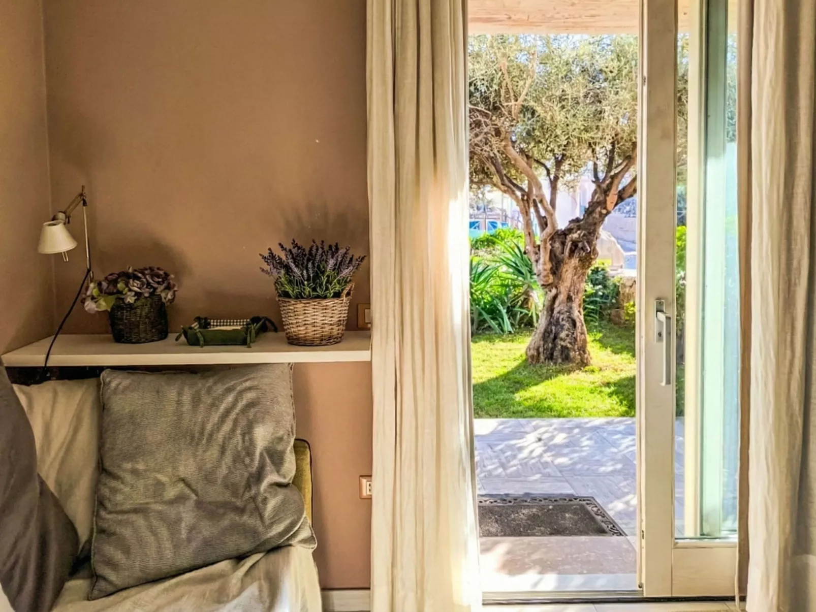 Sabbia e Lavanda - Drinnen