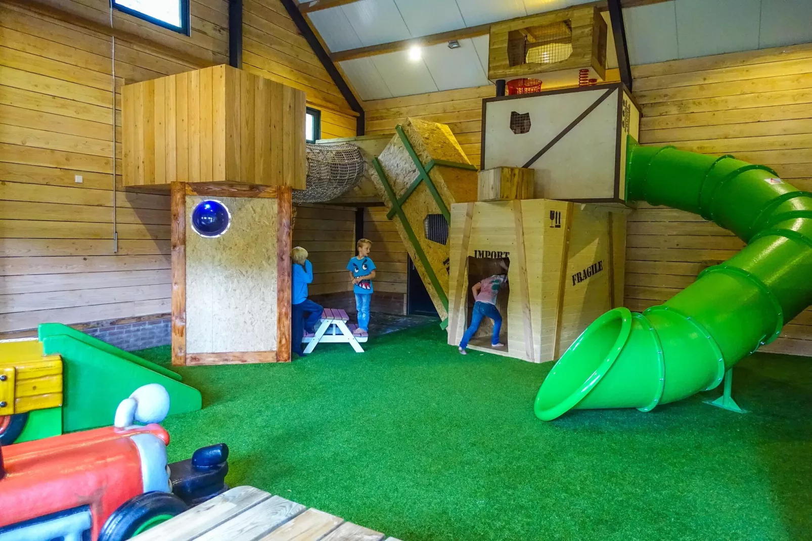 Resort Ruinen 12-Park facilities