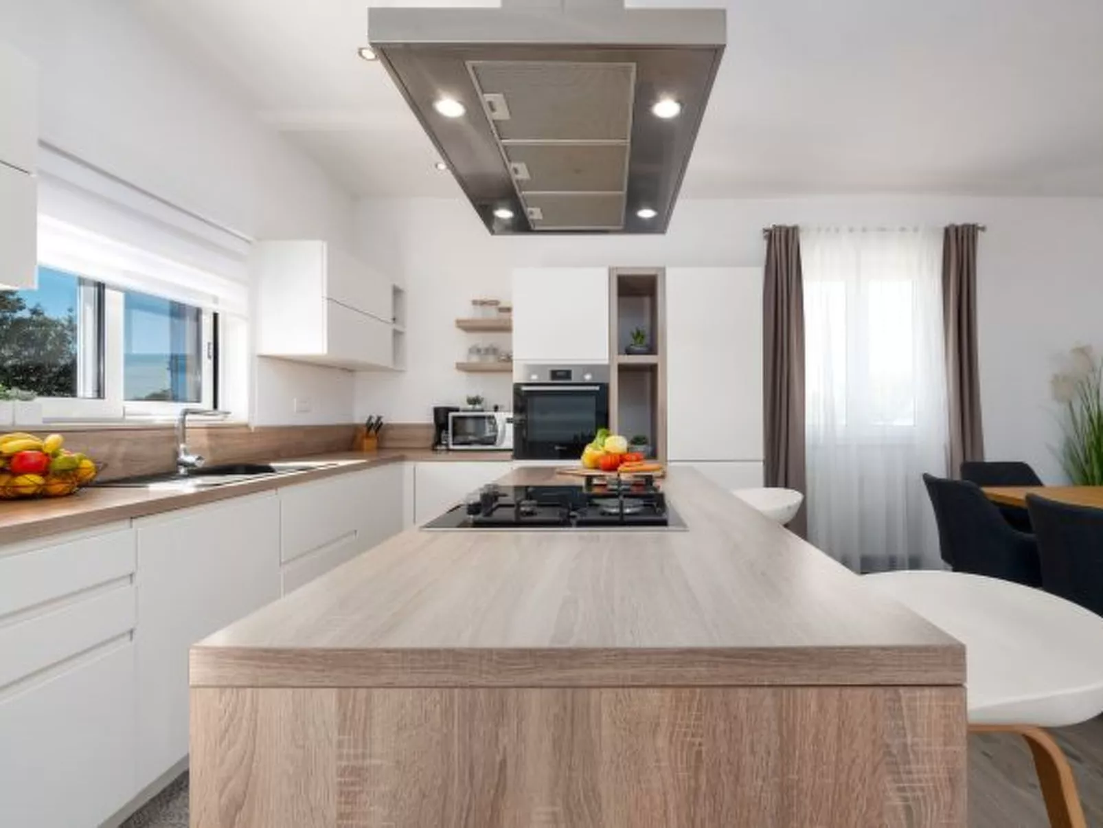 Casa Kamber with pool - Image-tags.info