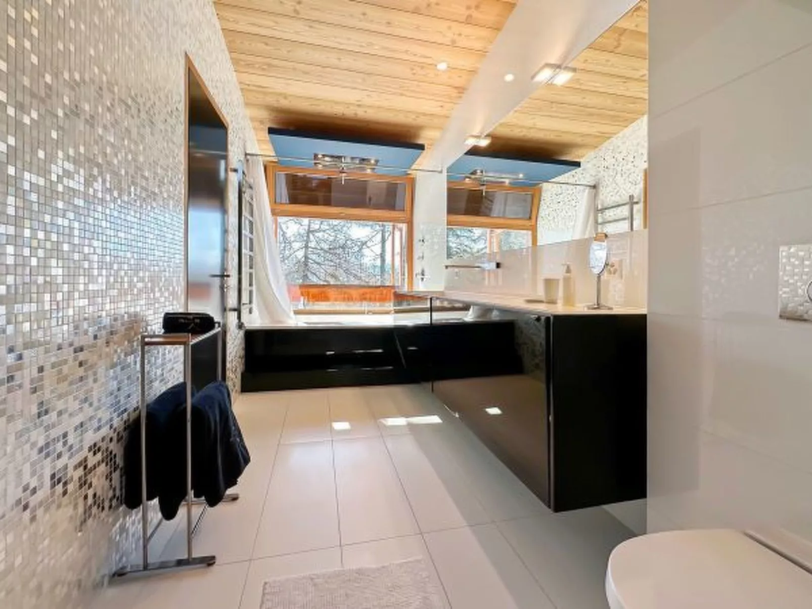 Crans Montana sous les Etoiles - Inside