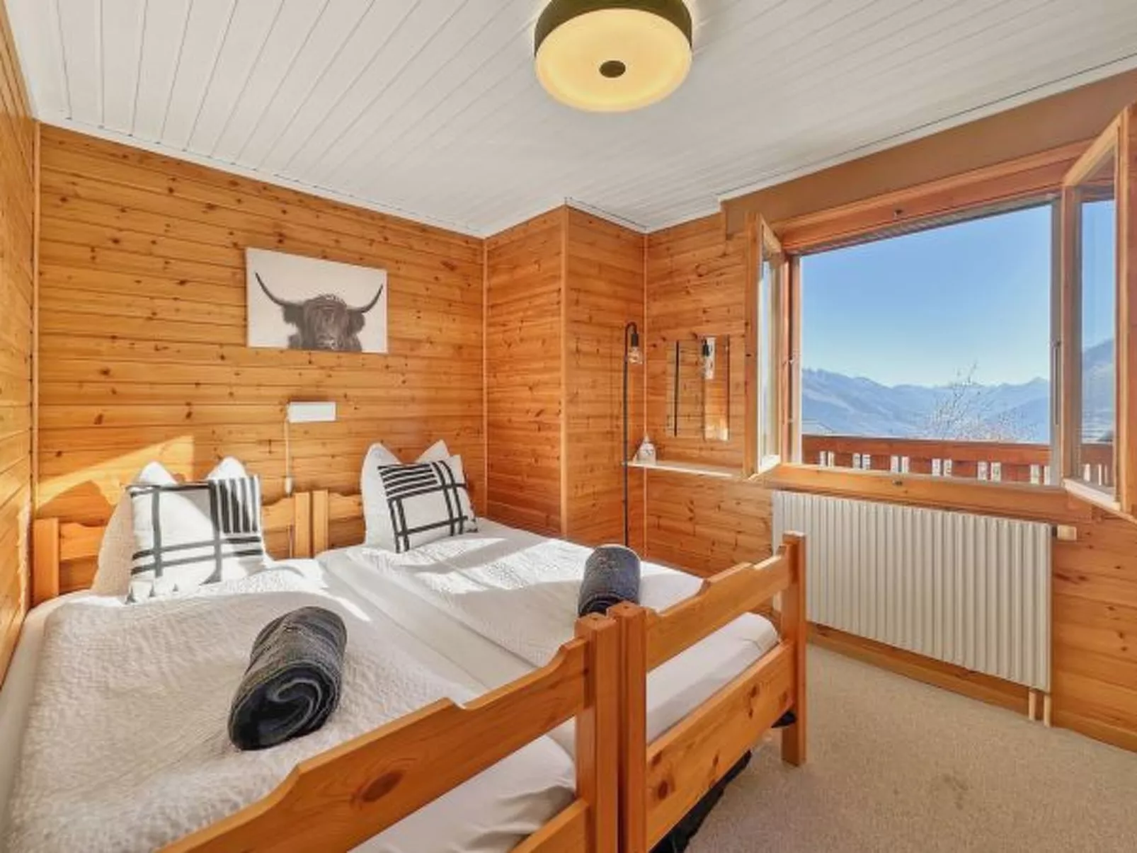 Mirador Alpine Horizon -Crans Montana- Swiss Alps - Drinnen