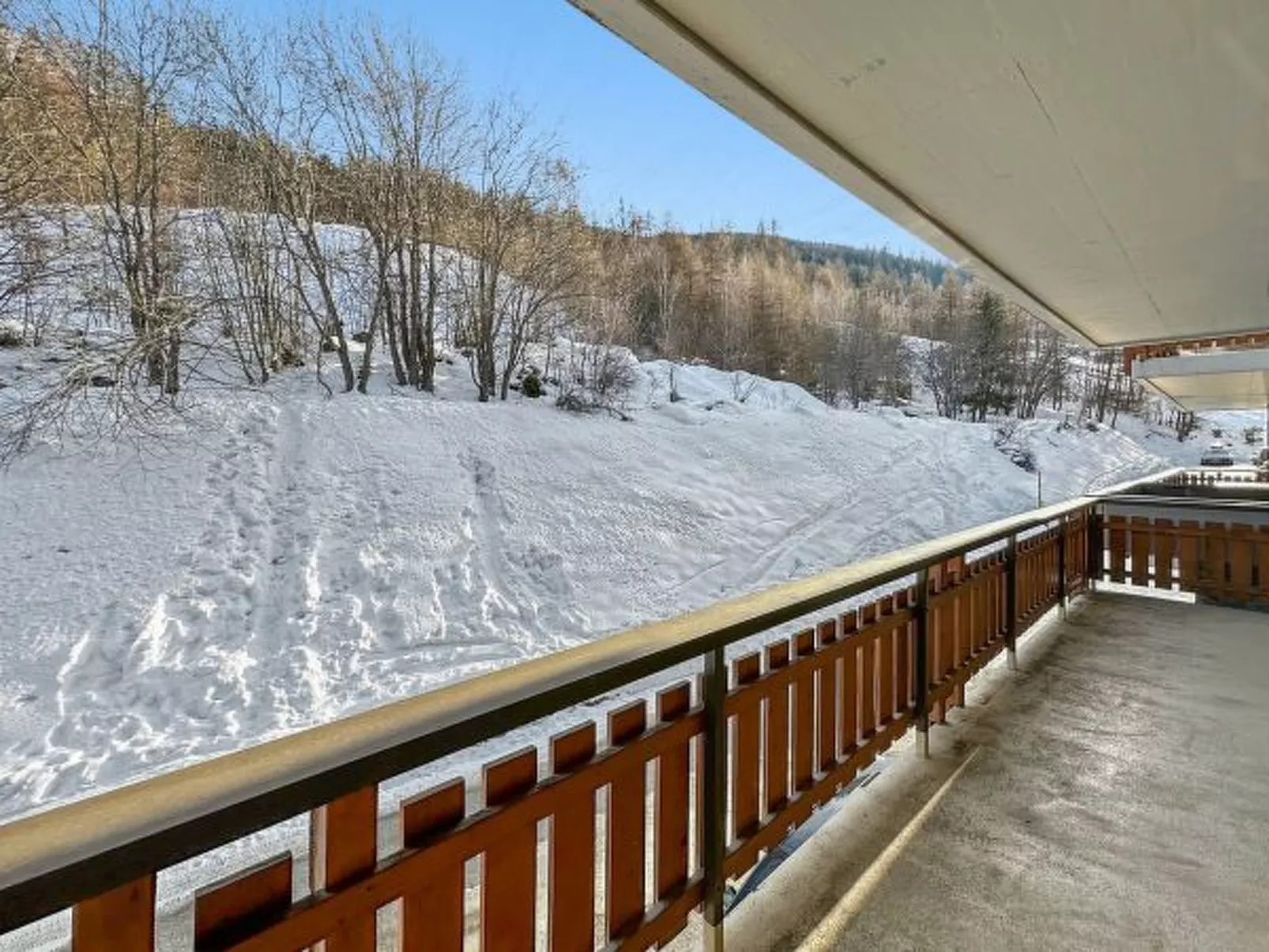 Les Mayens de l'Ours - 4 Vallées - Outside