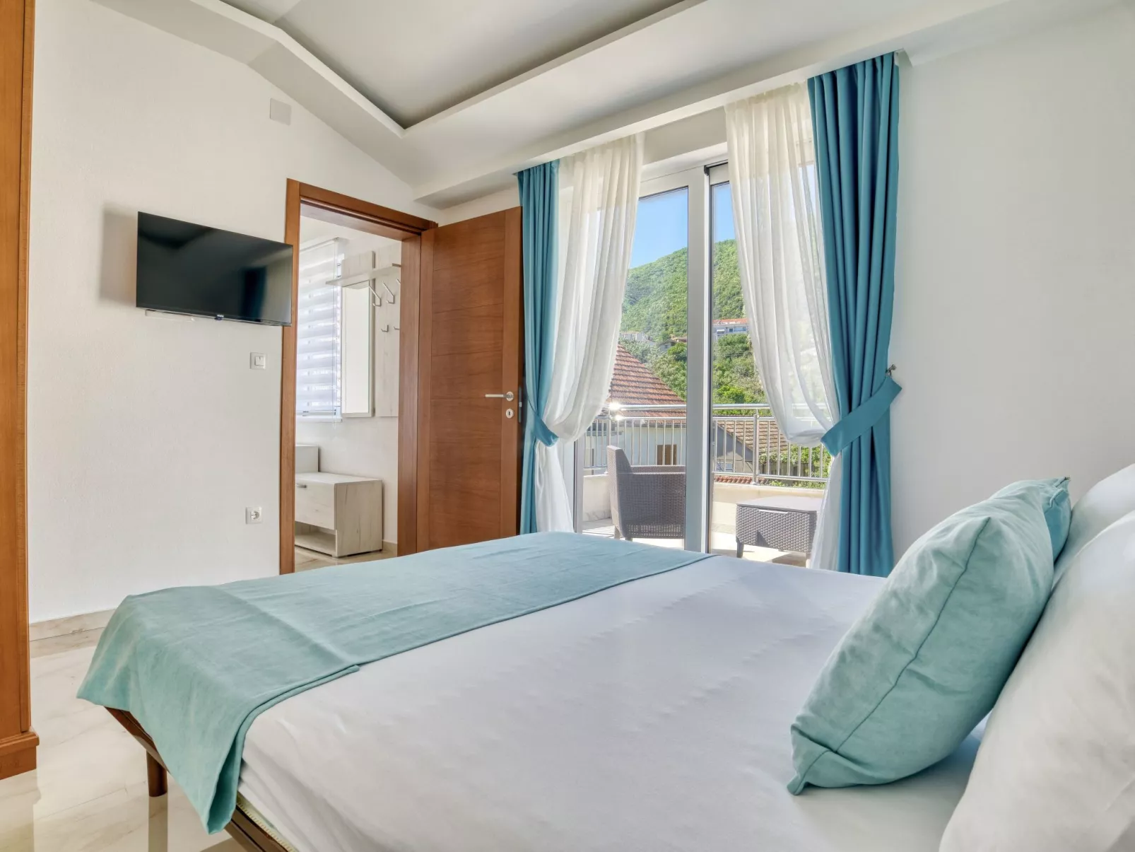 Ljubica Superior 3-Zimmer-Apartment mit Meerblick - Drinnen