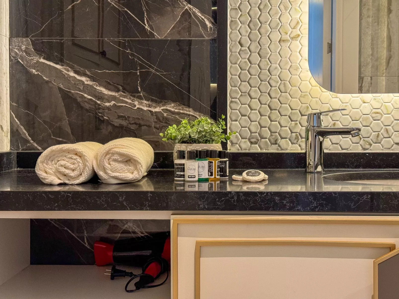 Qoople Aria-32 neue Wohnung im Stadtzentrum - Image-tags.info