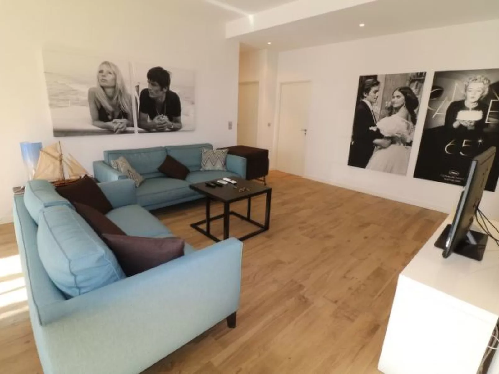 Luxury 3 bedroom Rue d'Antibes 410 - Image-tags.info