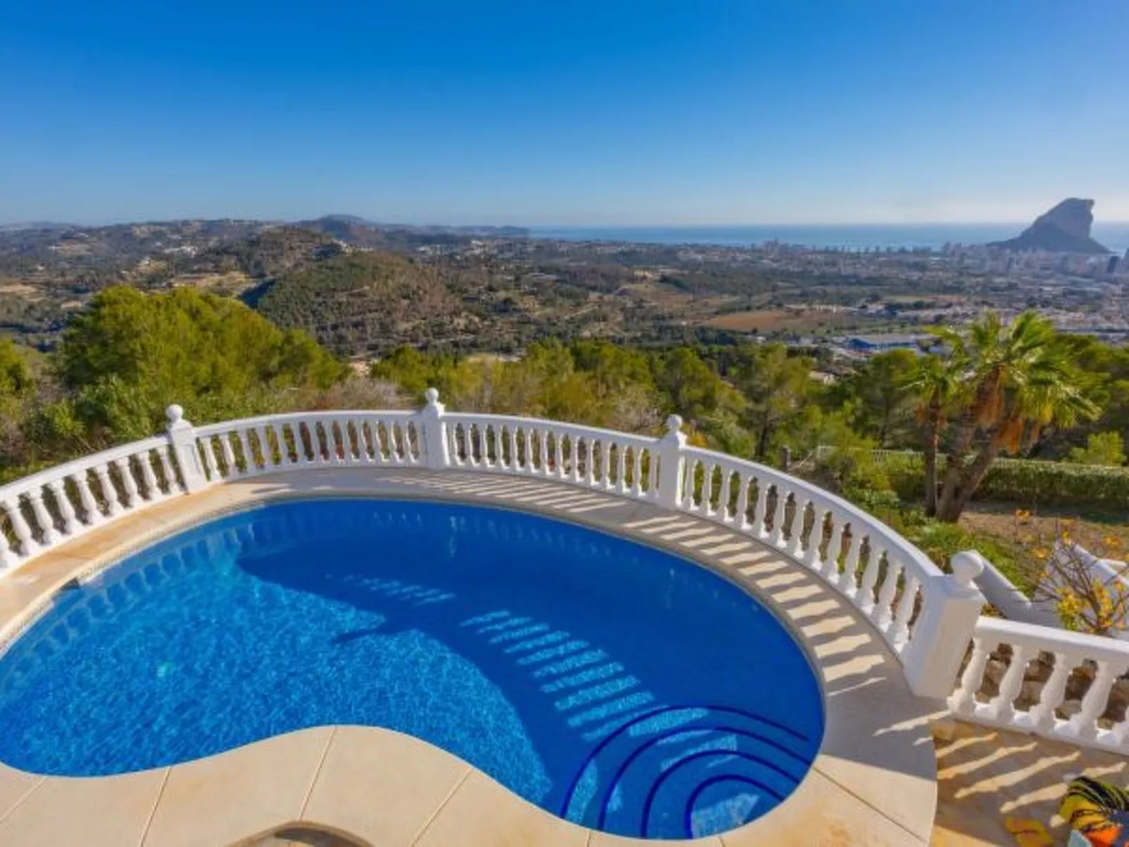 Villa Lehman - PlusHolidays - Image-tags.info