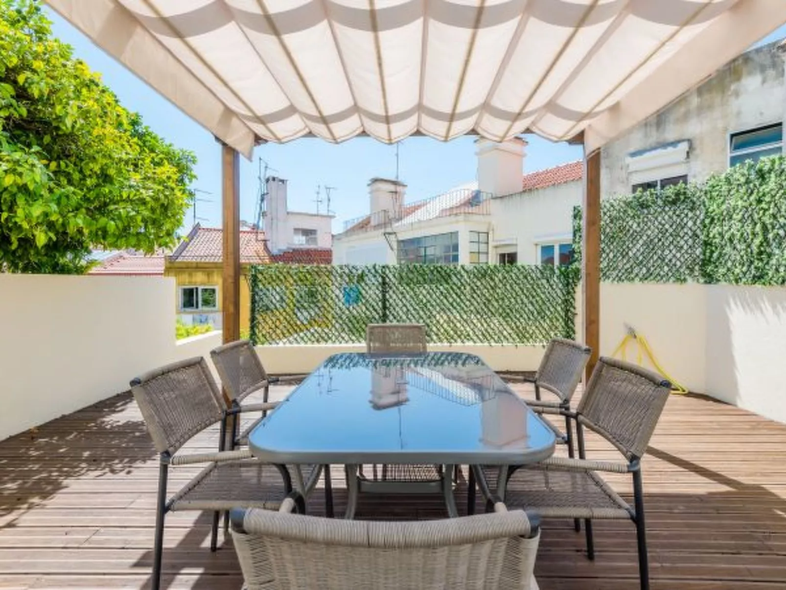 Bela Vista A in Lisboa - Outside