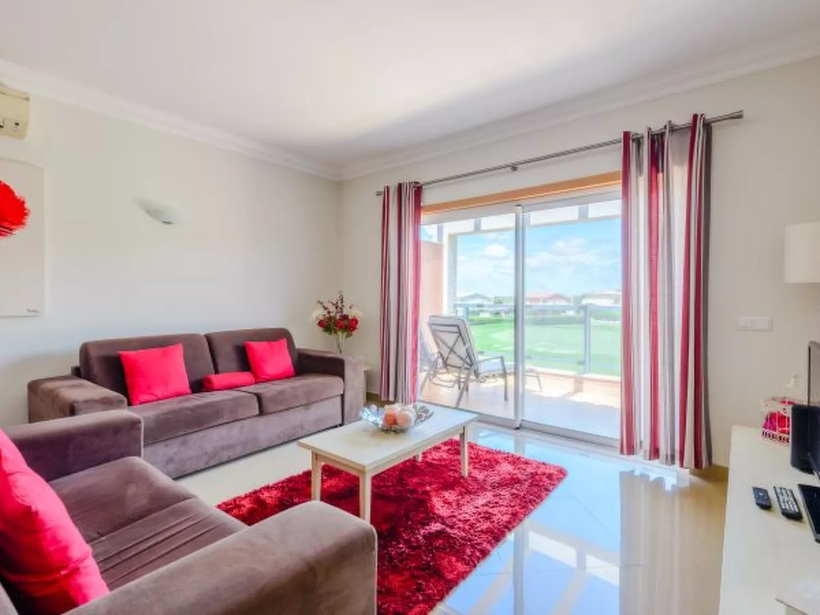 Casa Maria at Boavista Resort Lagos - Inside