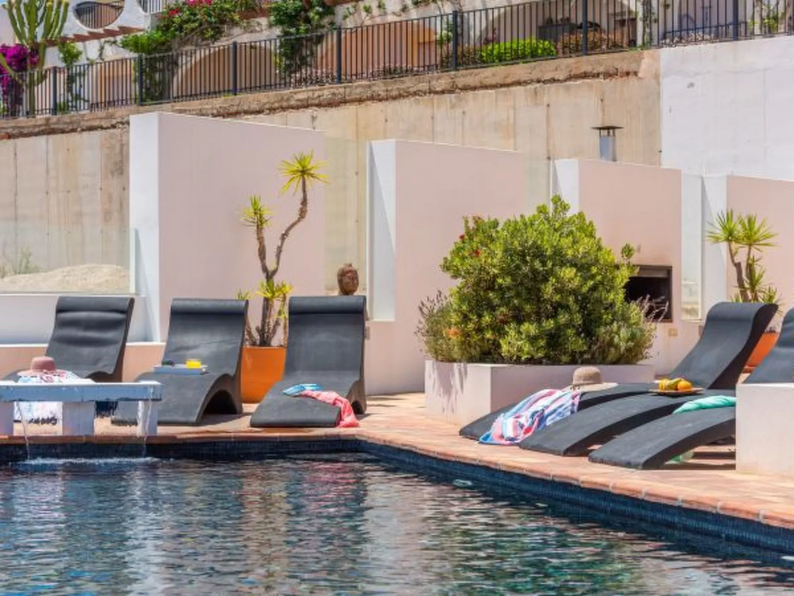 Villa Moderna - PlusHolidays - Image-tags.info