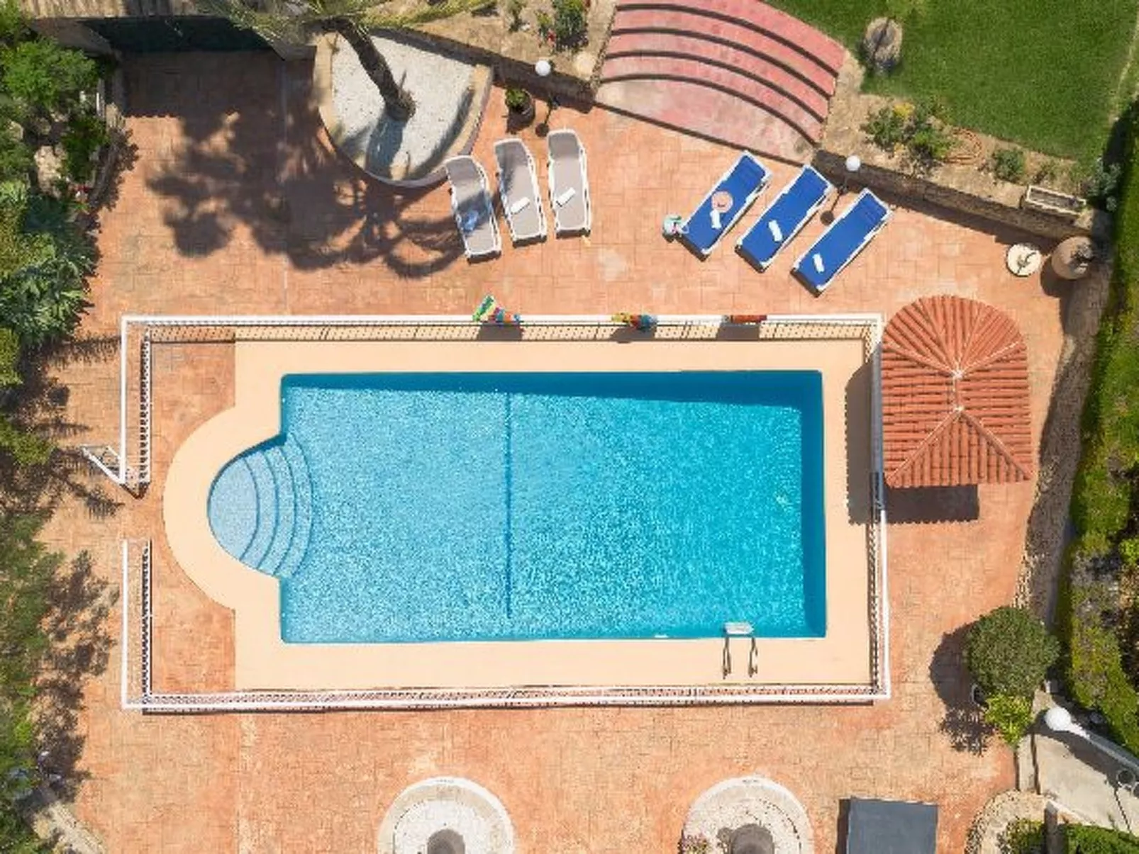 Villa Rocky - Plusholidays - Image-tags.info