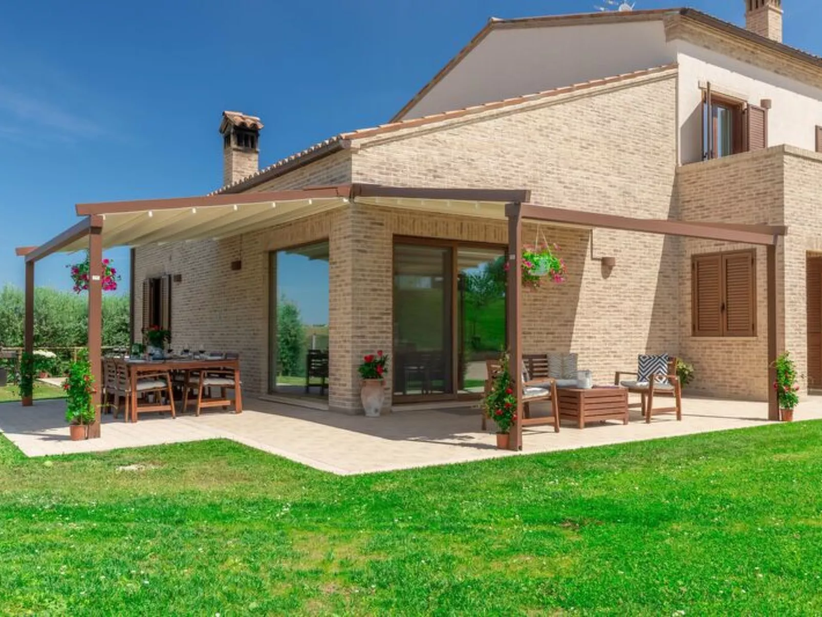 Villa Clair - Draußen