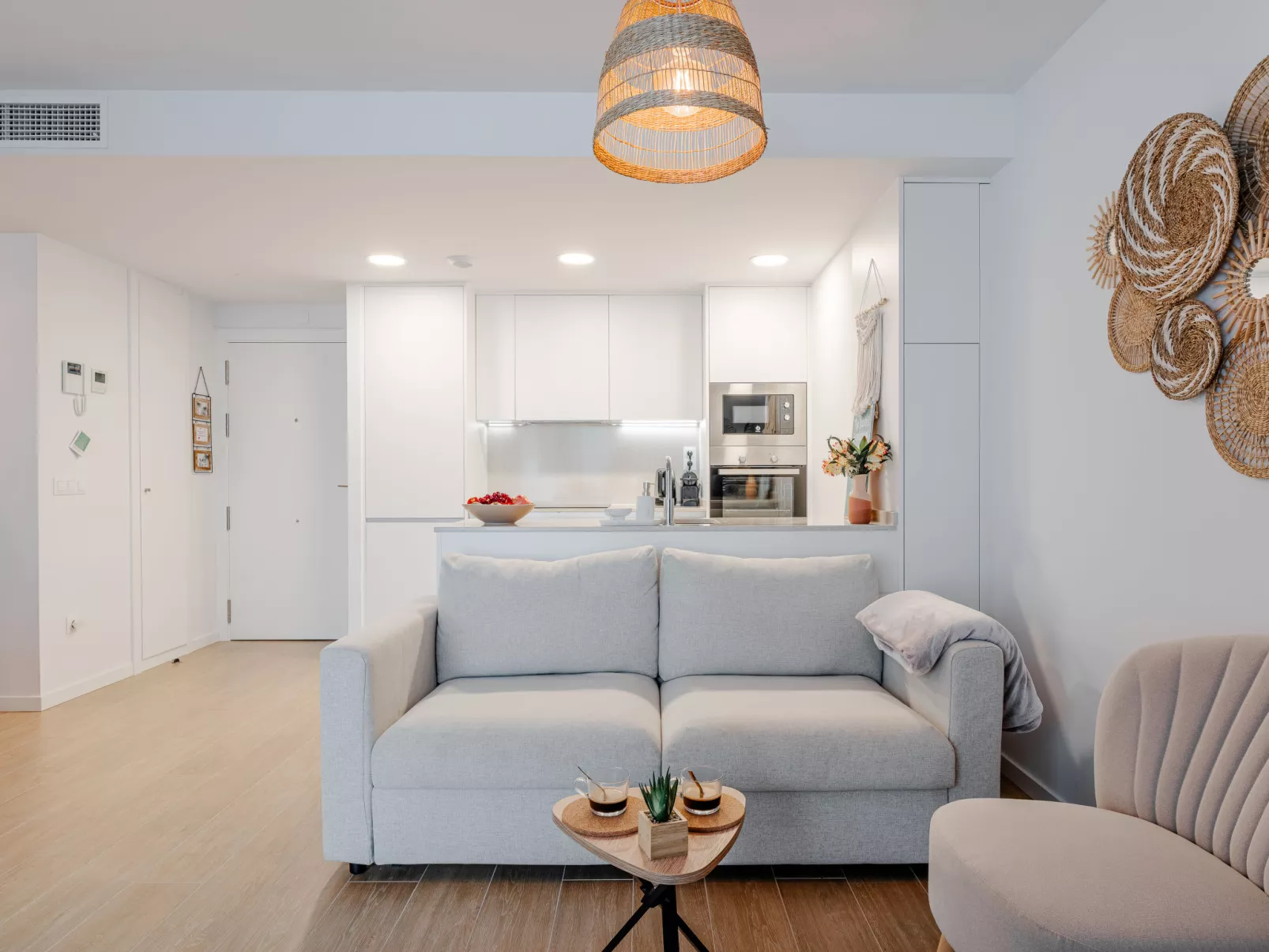 Marina Real III - Inside