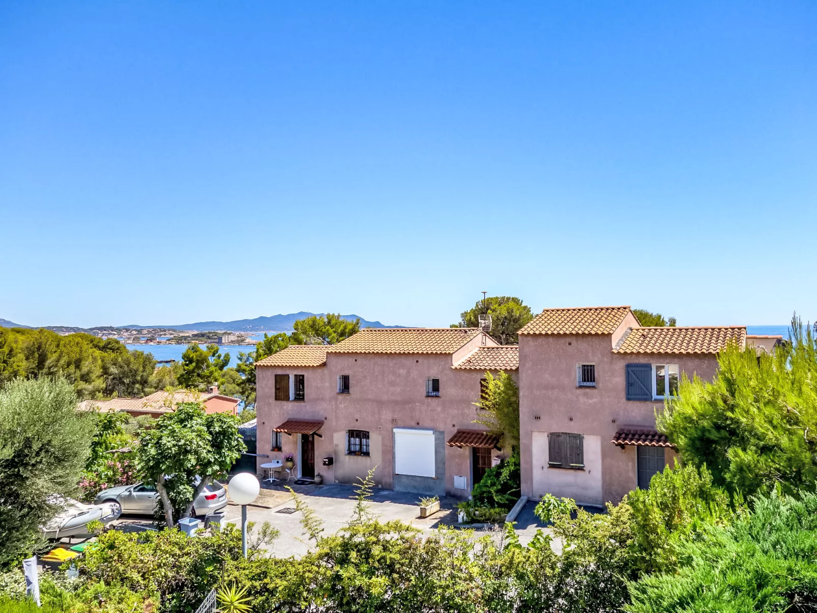 Les Hameaux de l'Ile Rousse - Dehors