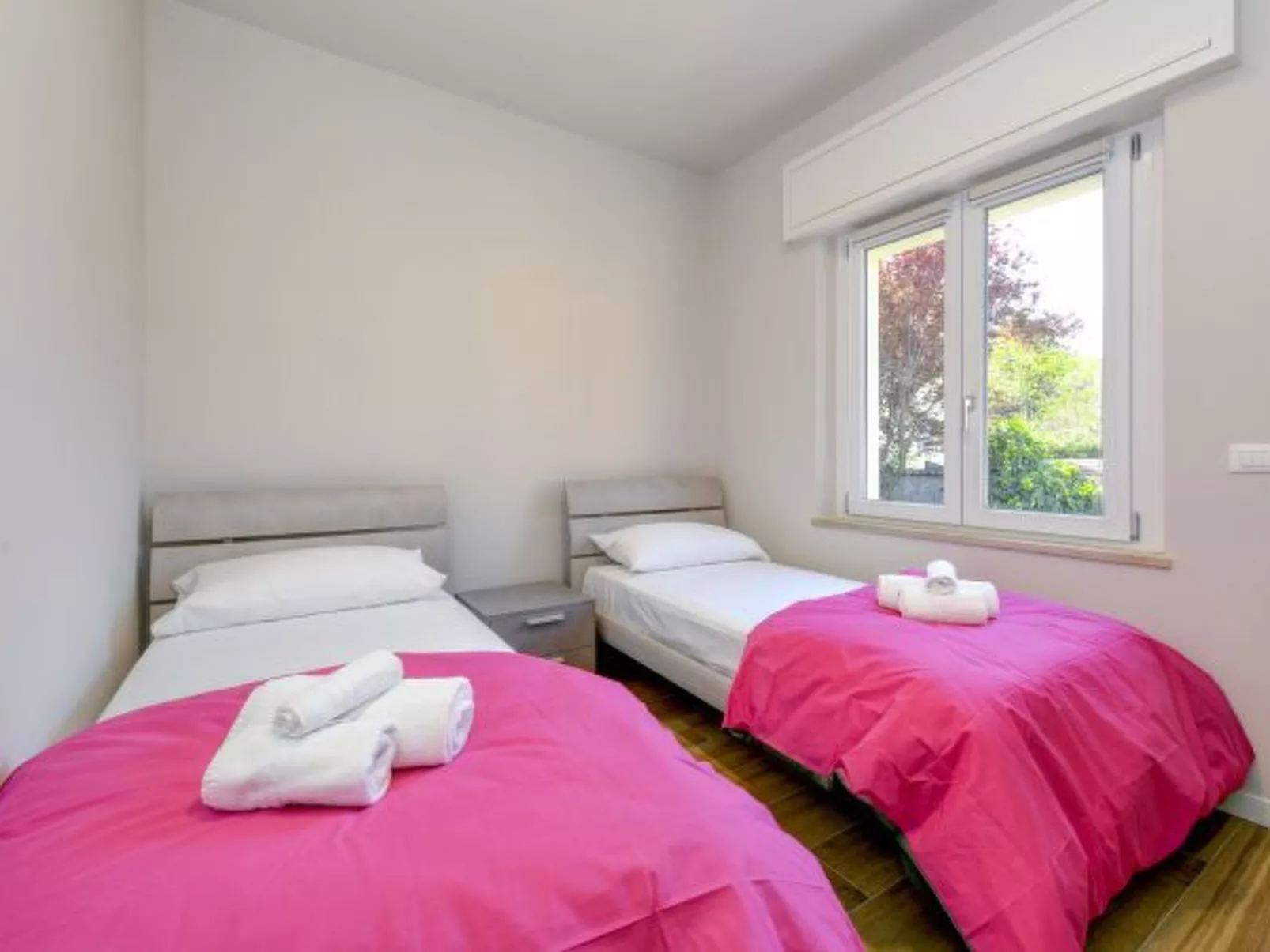 DesenzanoLoft Cappuccino mit privater Garage - Image-tags.info