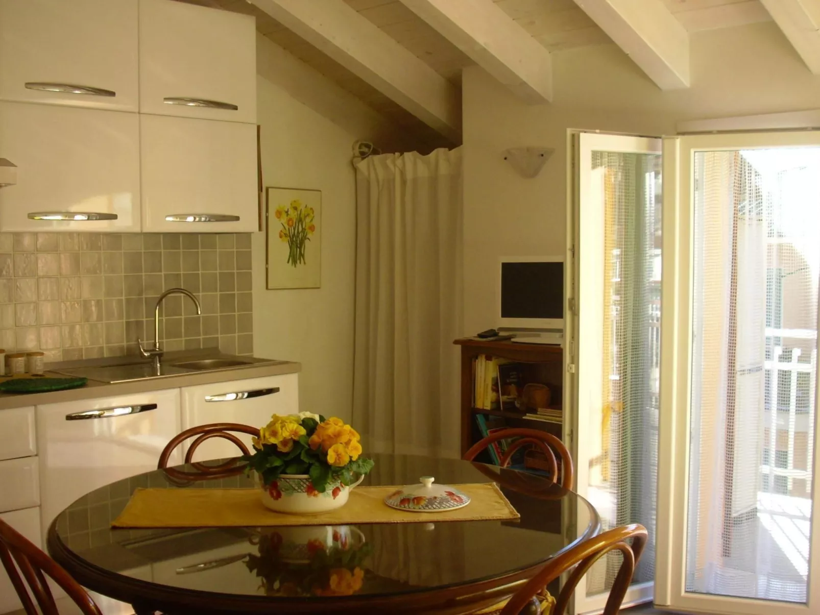 Ferienzimmer 'Mansarda Lina' mit Terrasse - Dedans