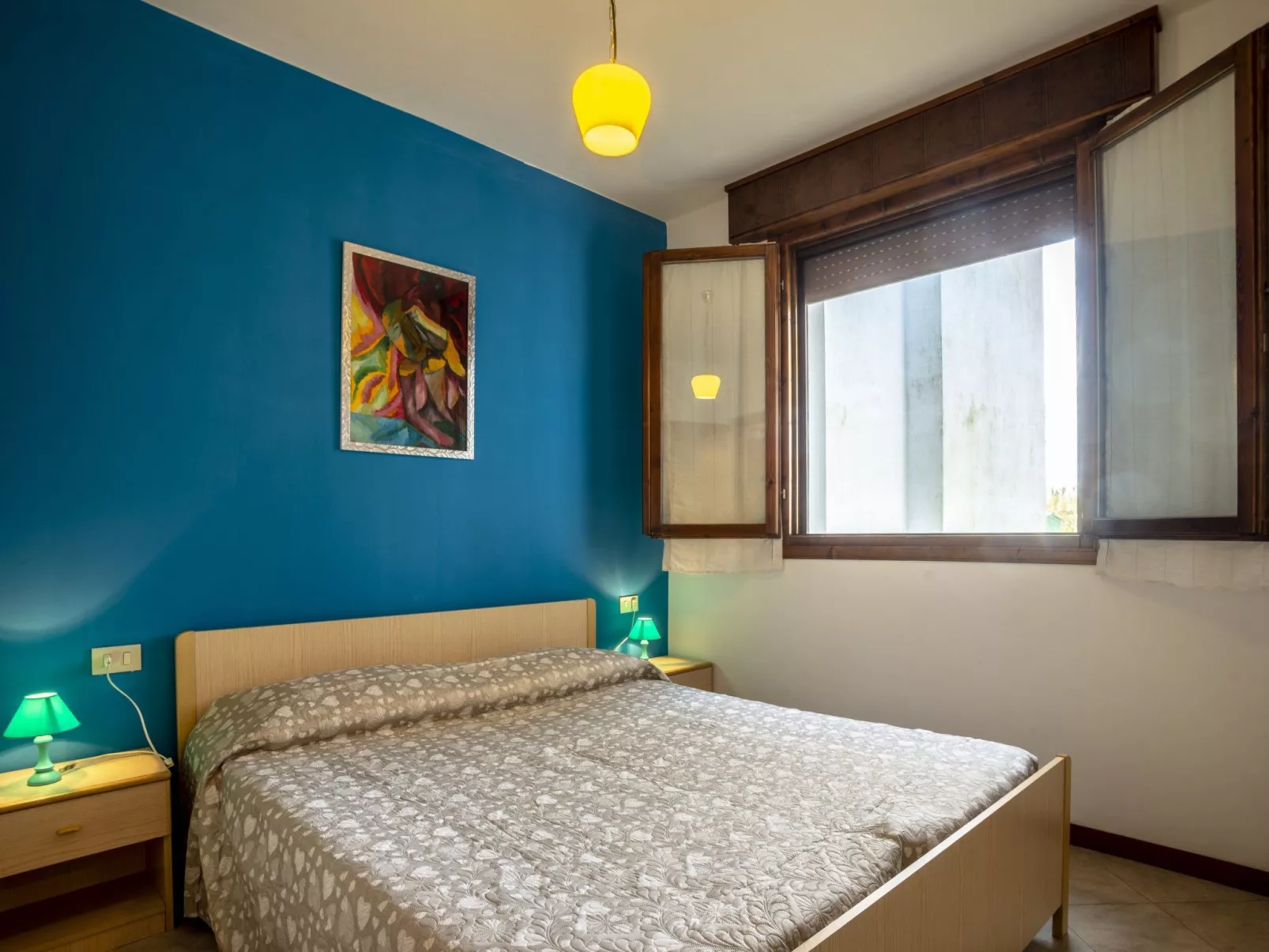 Eckhaus in Lido Di Volano, großer Innenhof, Grillplatz - Dedans