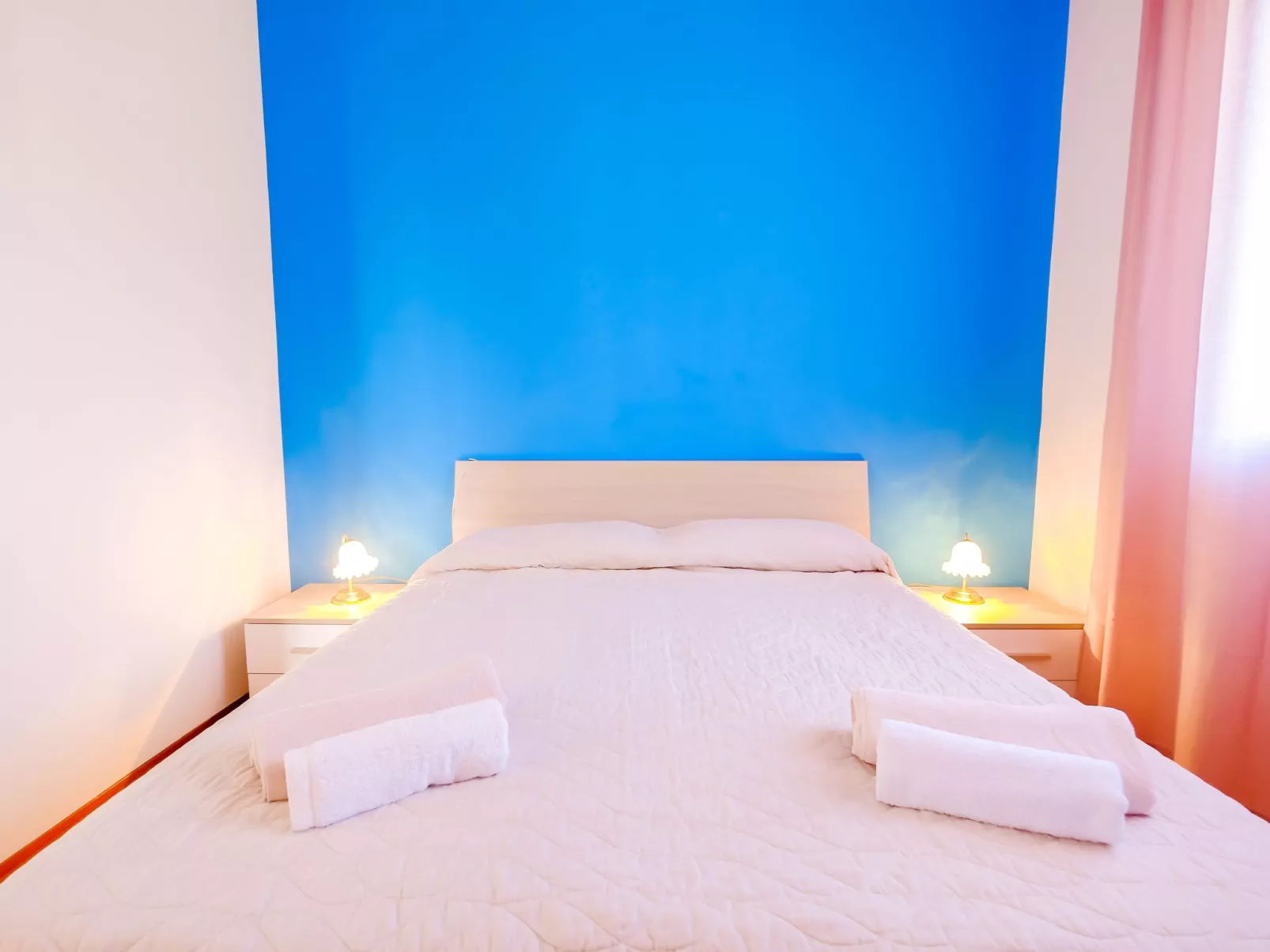 Cottage mit großem Garten, Klima, 6 Gäste - Dedans