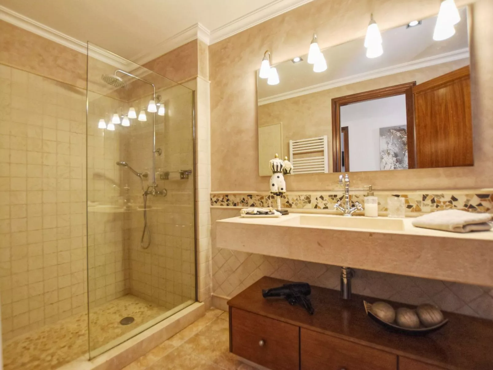 Wunderschönes Ferienhaus in Ariany mit Privatem Pool - Inside