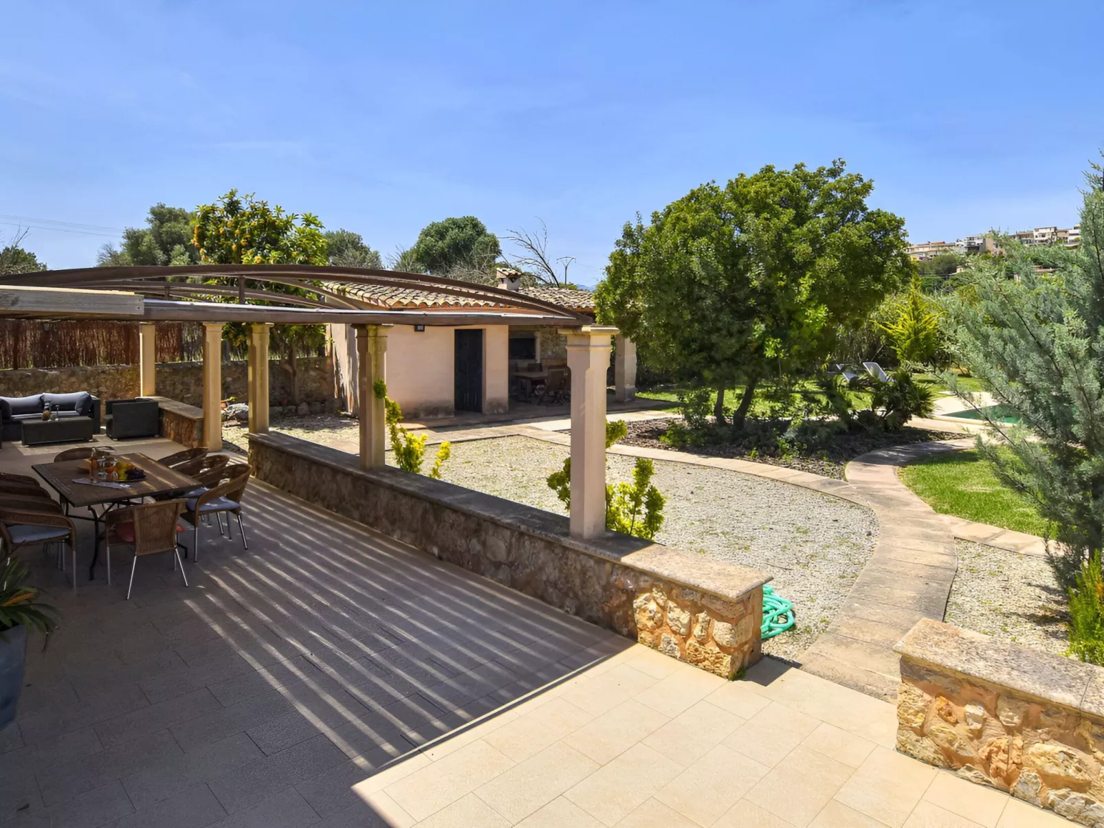 Restauriertes Landhaus in Búger - Outside