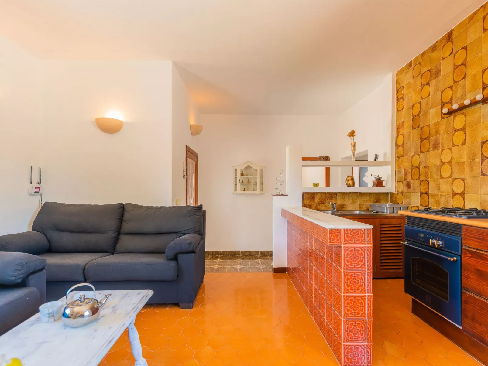 Villa S'Aguila, Es Cap Des Moro, Santanyí, 4 pax - Inside