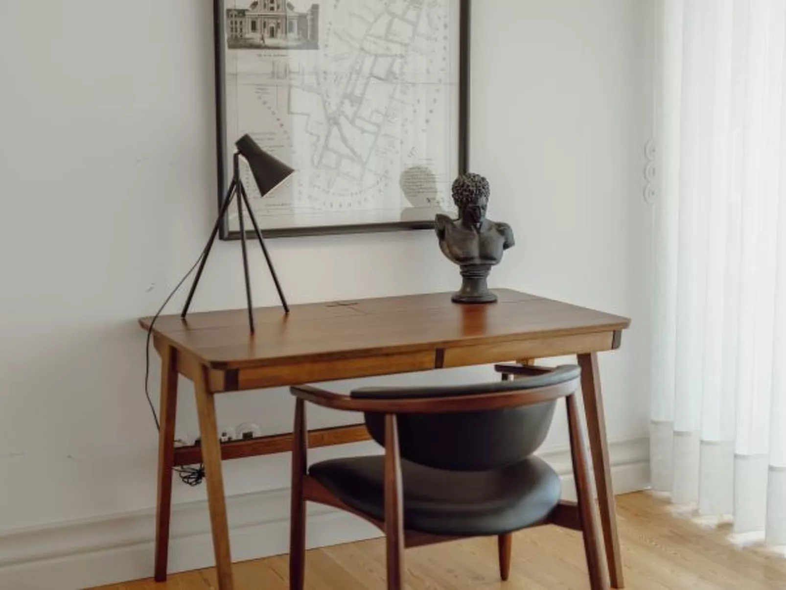 DOWNTOWN PENTHOUSE with RIVER VIEW by VACATIONY - Inside