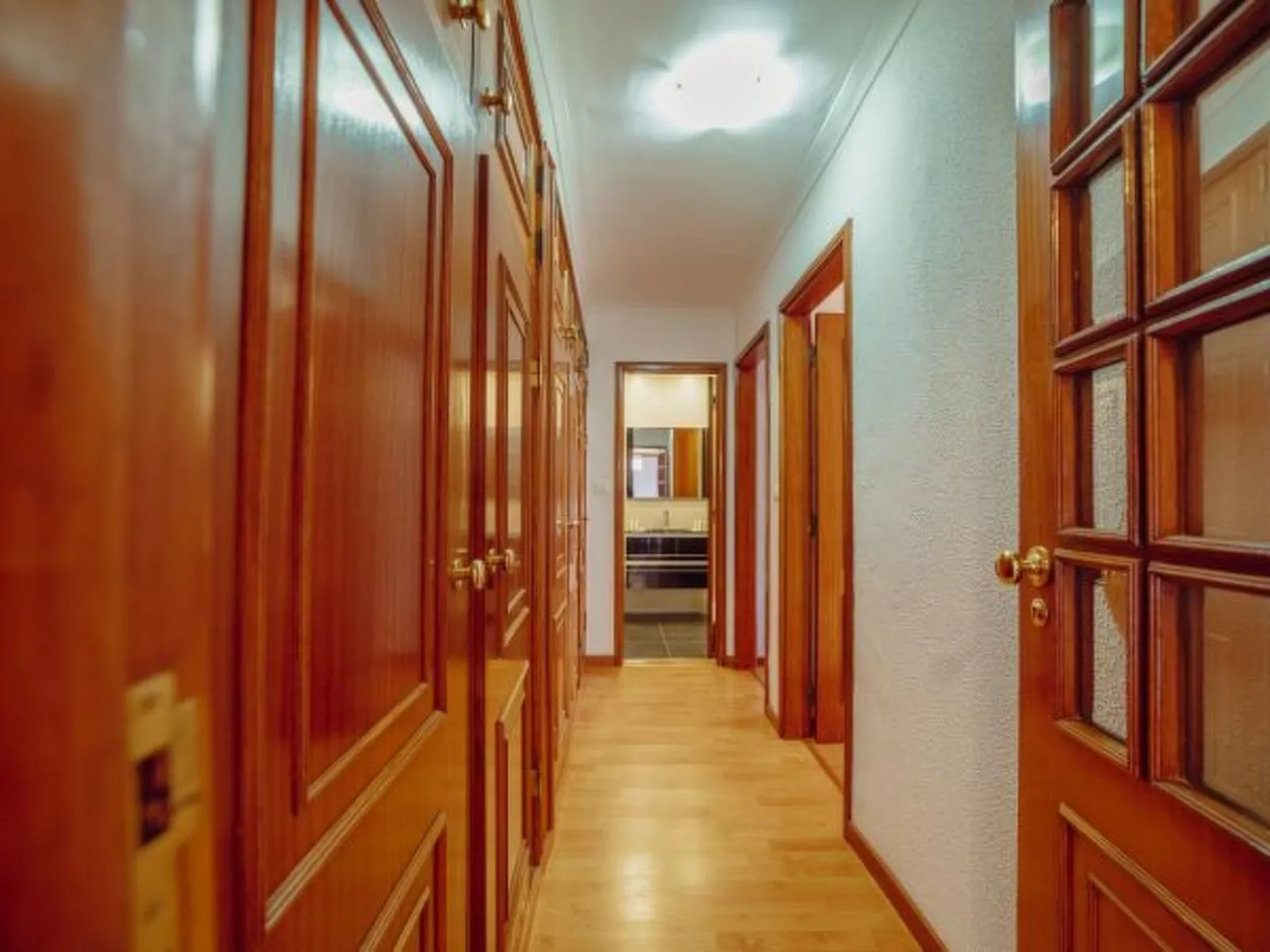 MATOSINHOS SEA SIDE 2BD by VACATIONY - Inside