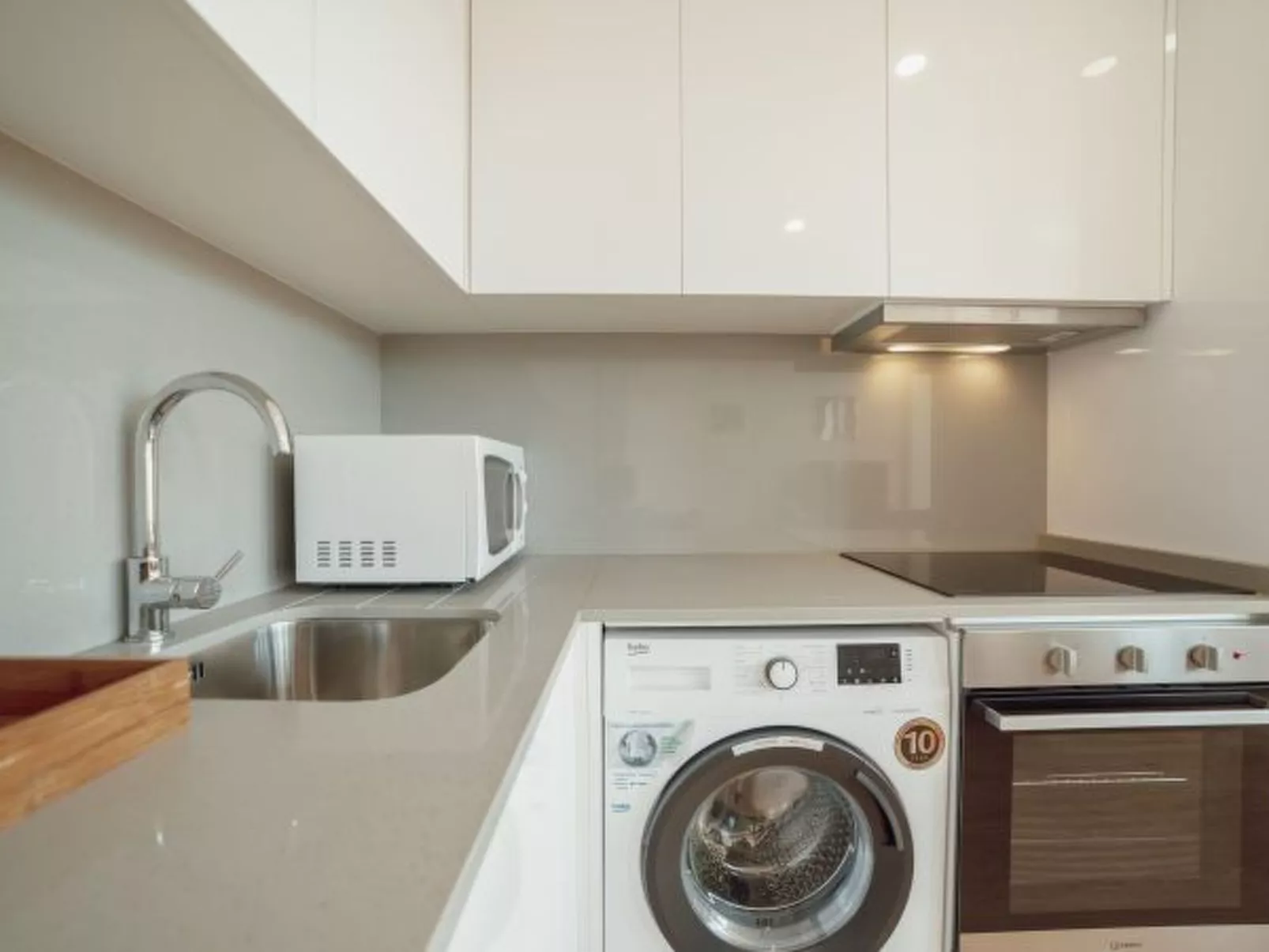 MODERN & STYLISH APARTMENT II by VACATIONY - Inside