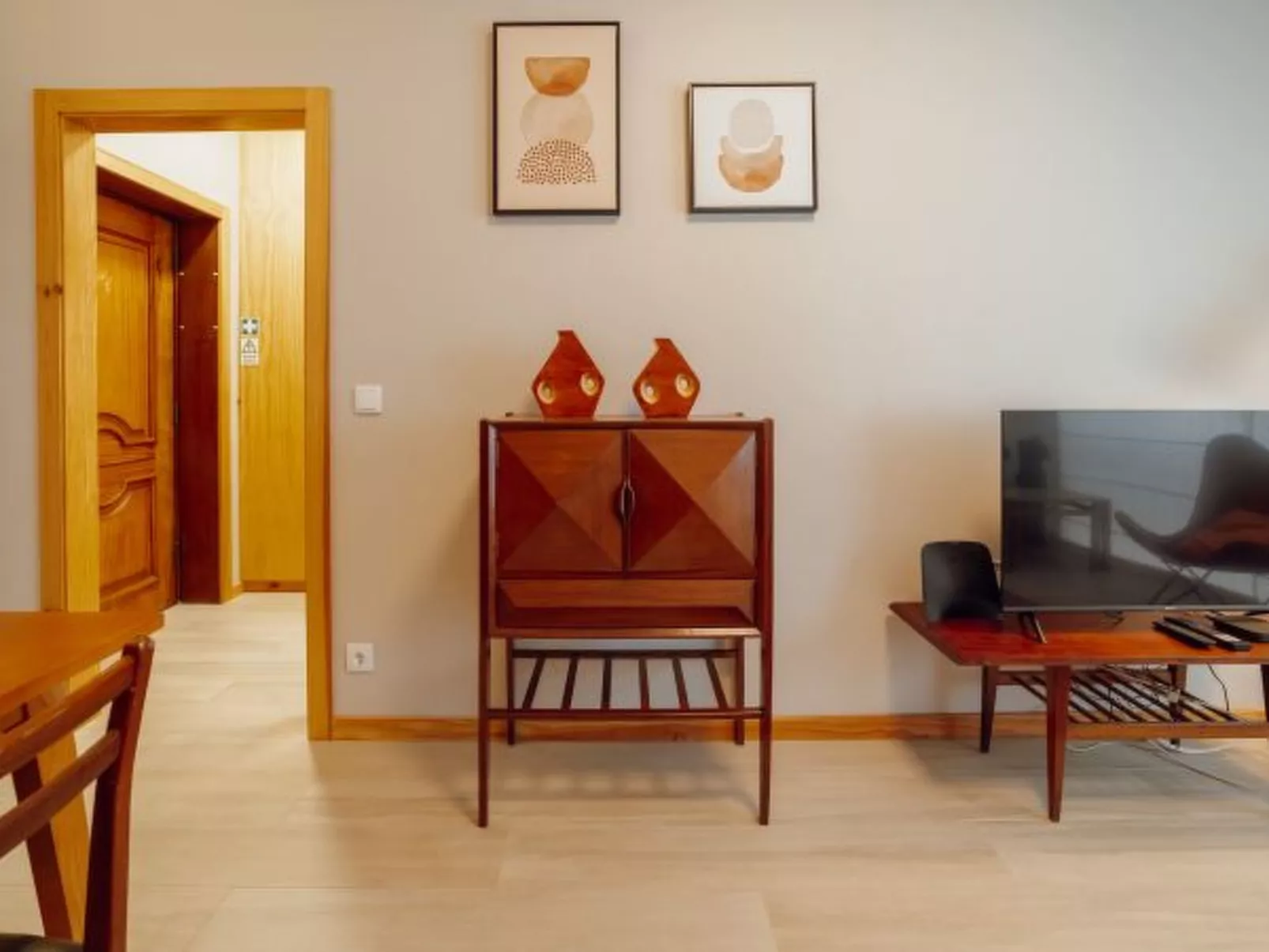 GOOD MORNING TORRINHA by VACATIONY - Inside