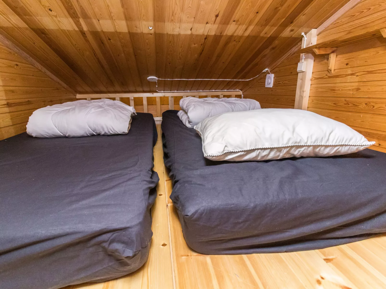 Kelokaltiokylä mökki 58 - Drinnen