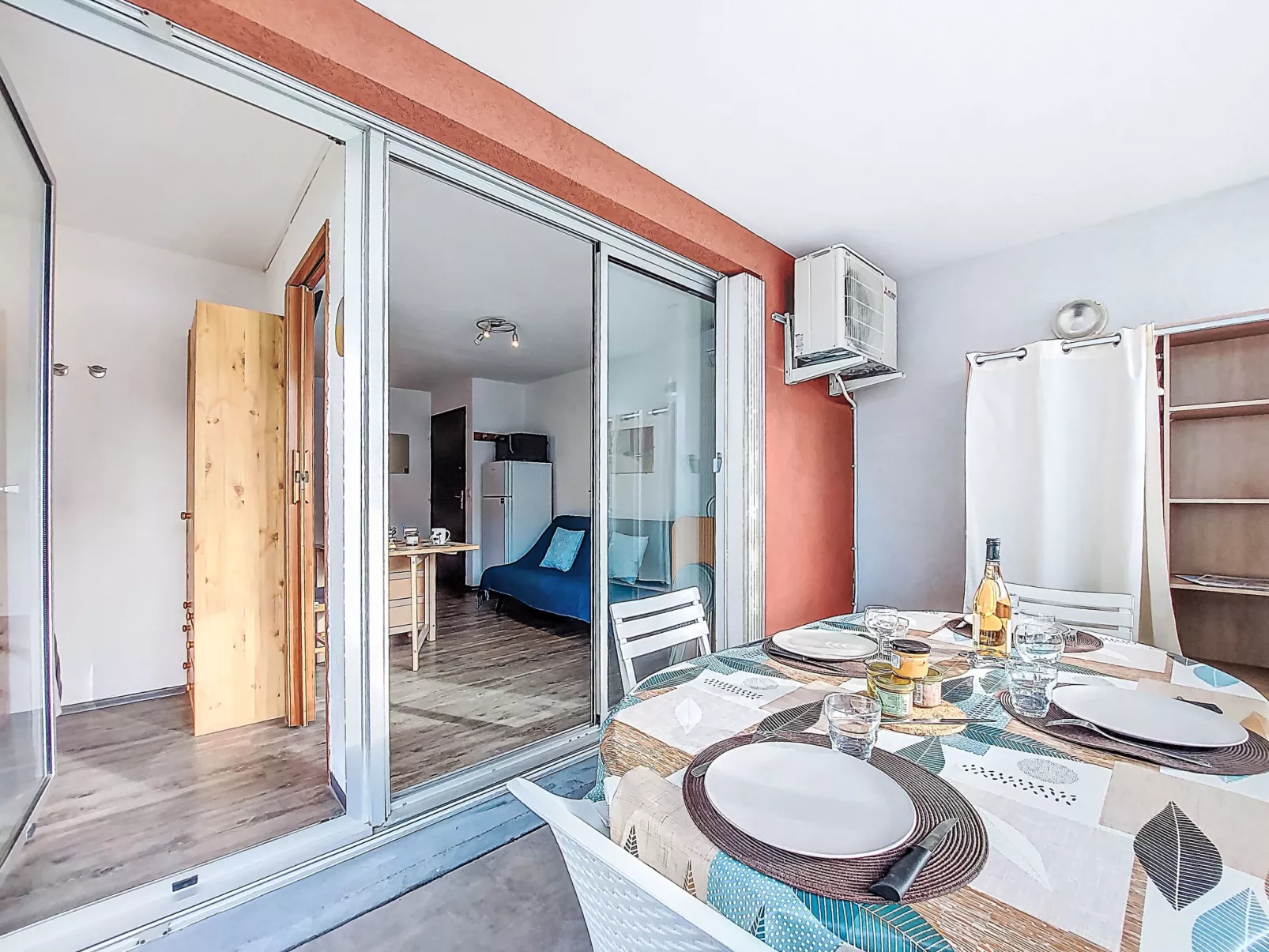 Le Californie - Drinnen