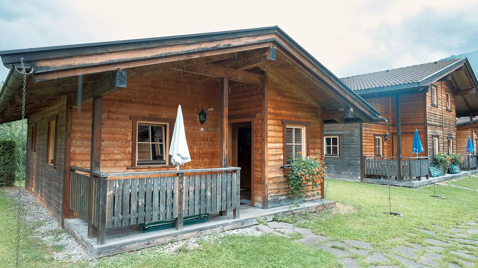 Uriges Chalet 7-Exterior summer