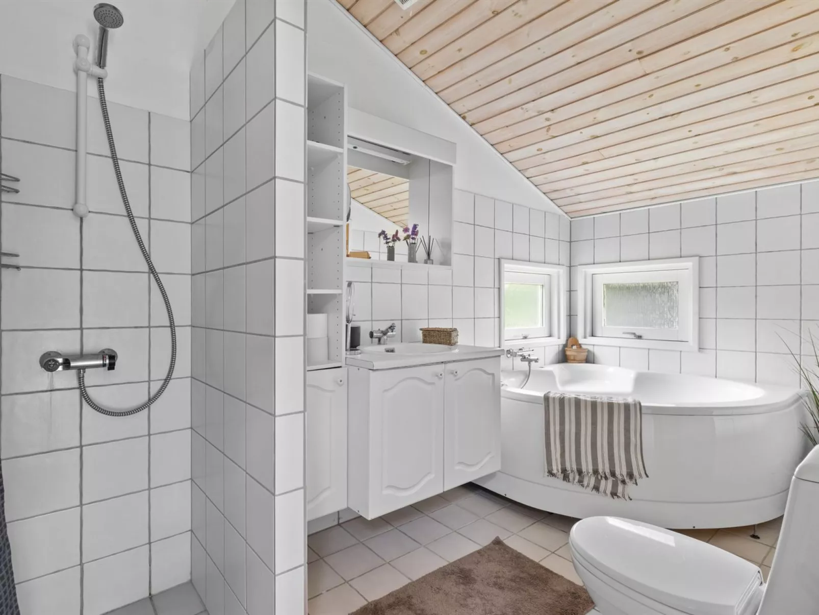 "Binta" - 225m from the sea - Drinnen