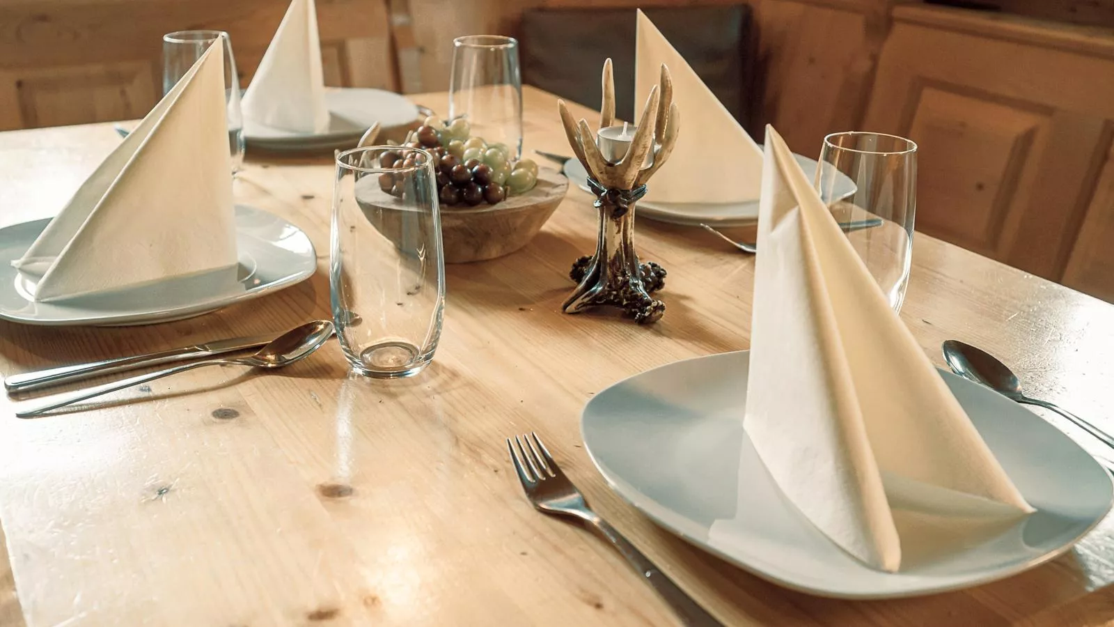 Uriges Chalet 7-Dining room
