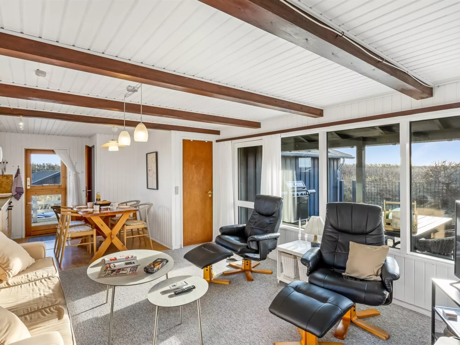 "Pihla" - 150m from the sea - Inside