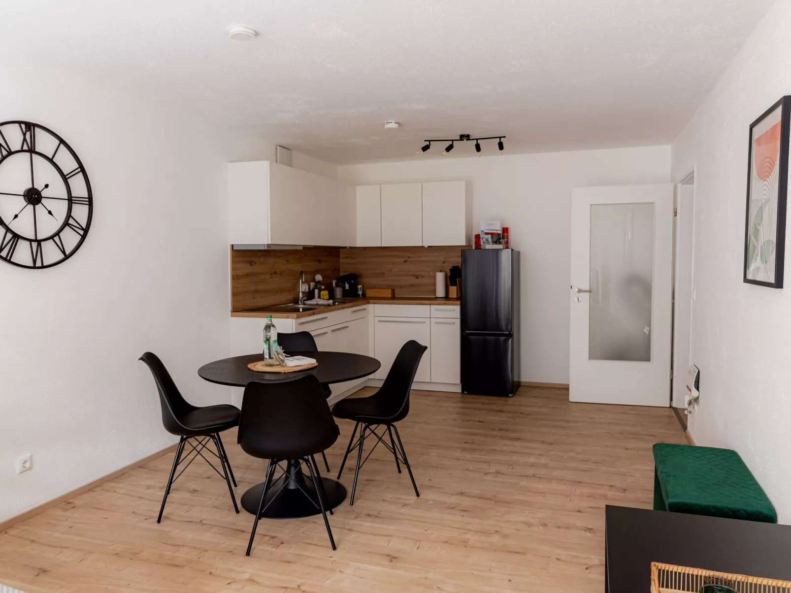 Come4Stay Passau - 2 Zimmer - bis zu 4 Gäste - Image-tags.info