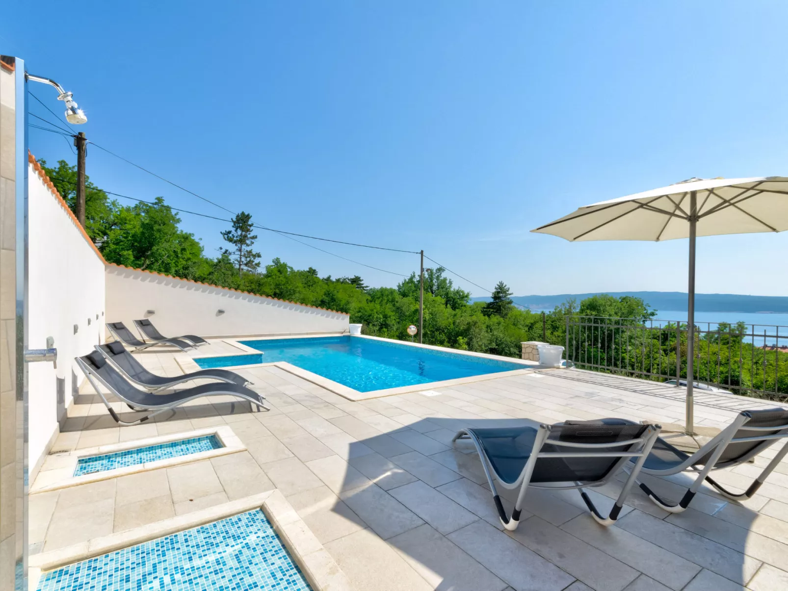 DRAGINJA soba 2 / HR-04354-02 - Dehors