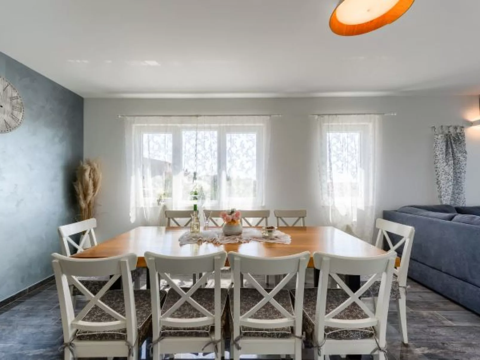 Villa Azzuro with jacuzzi and pool - Image-tags.info