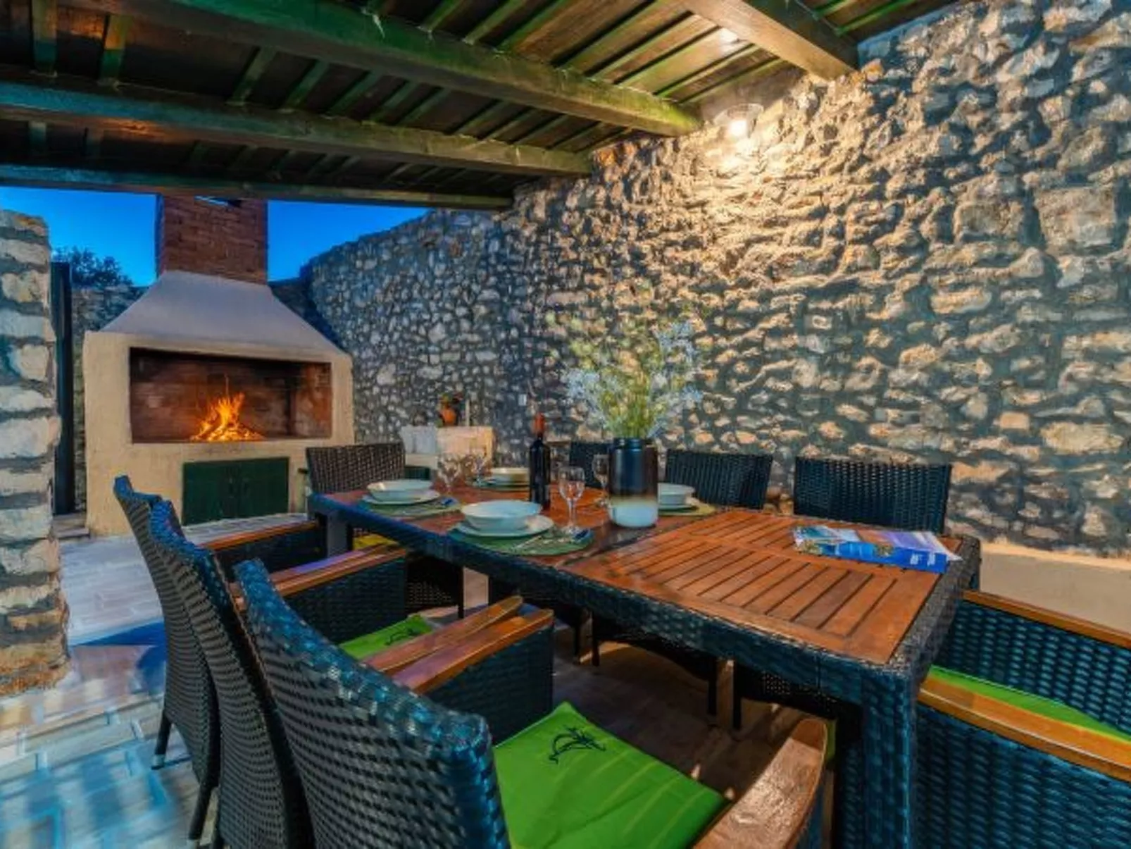 Stone Holiday house Zara with jacuzzi - Image-tags.info