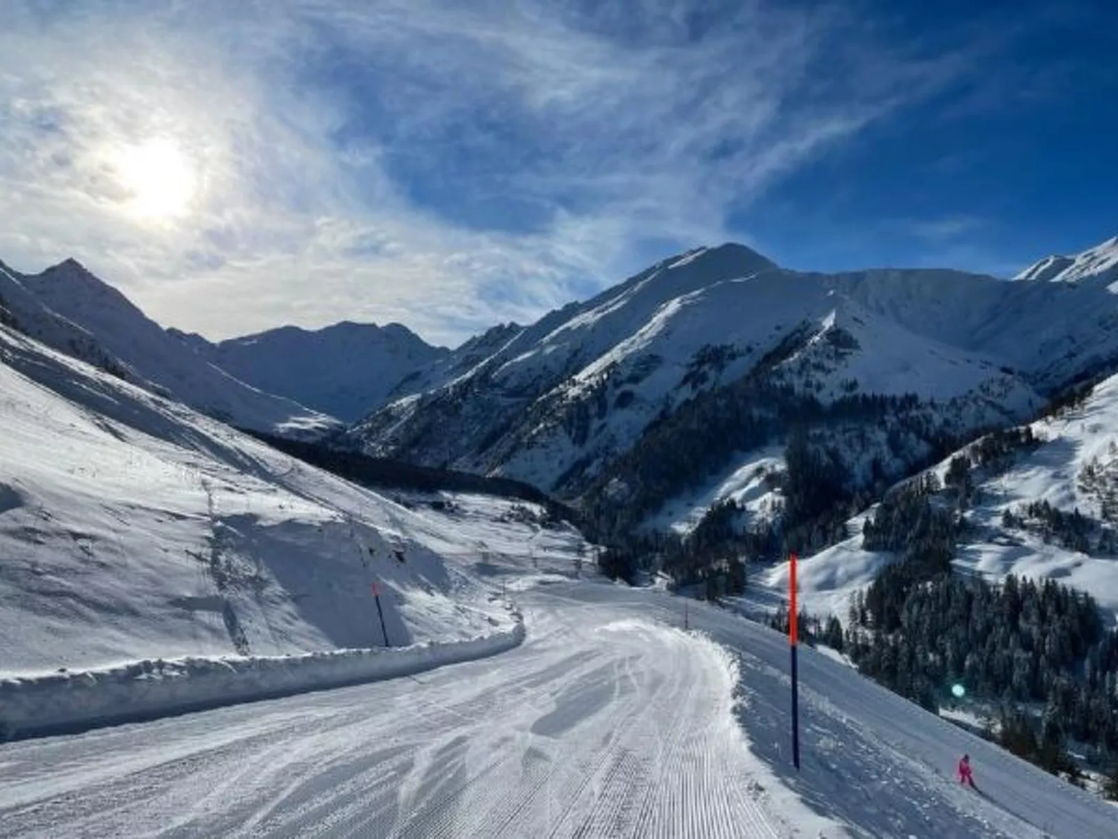 Chalet Le Basset - Family Chalet in the Swiss Alps - Outside